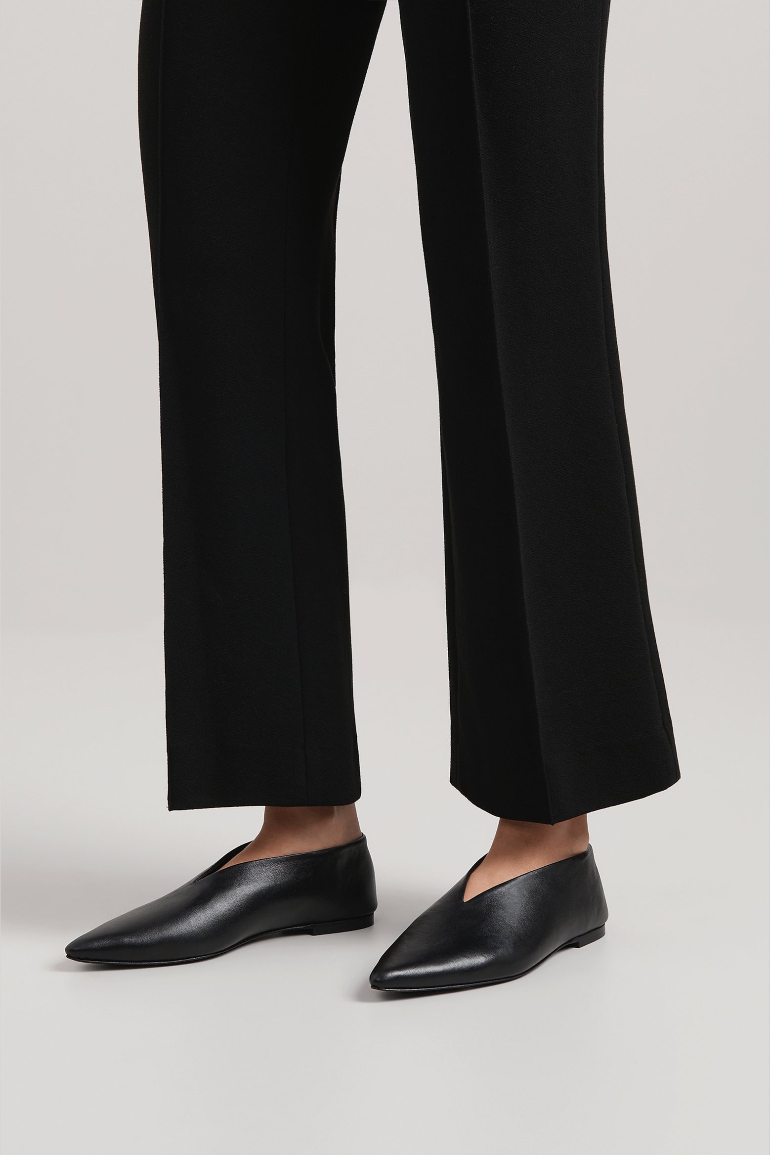 A.EMERY LIMA FLAT | THE NEW TREND