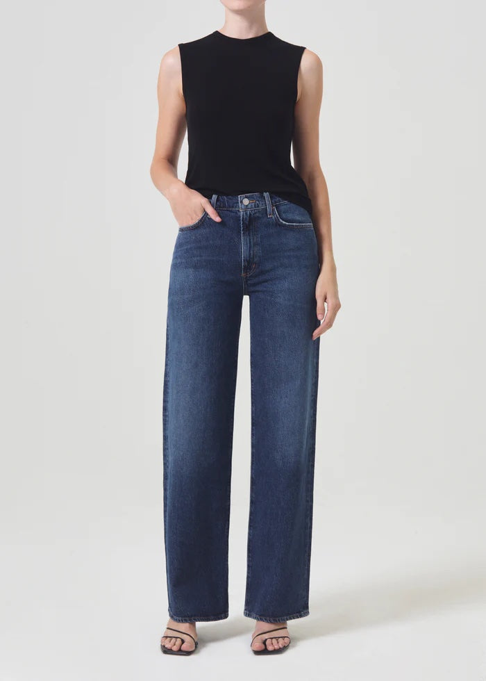The AGOLDE Harper Mid Rise Wide Leg Jean in Tempo available at The New Trend.