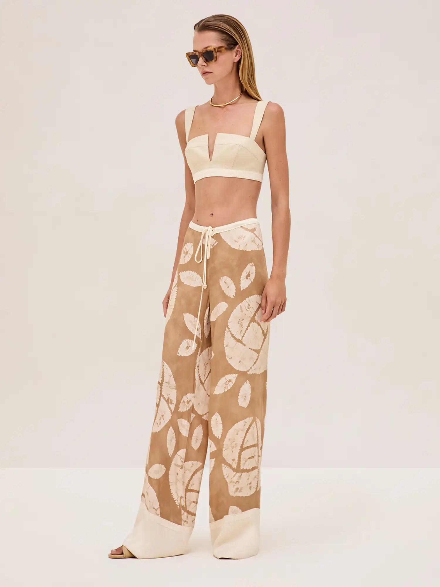 ALEXIS TIANI PANTS | THE NEW TREND