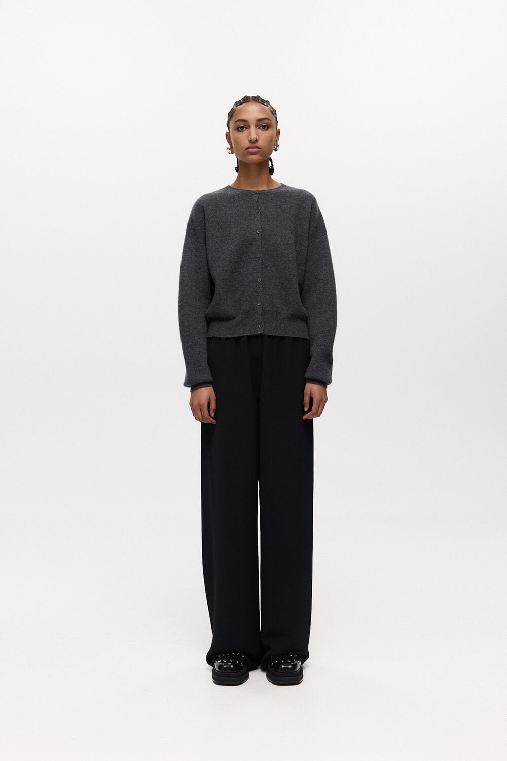The Harris Tapper Irving Pant in black is available at The New Trend