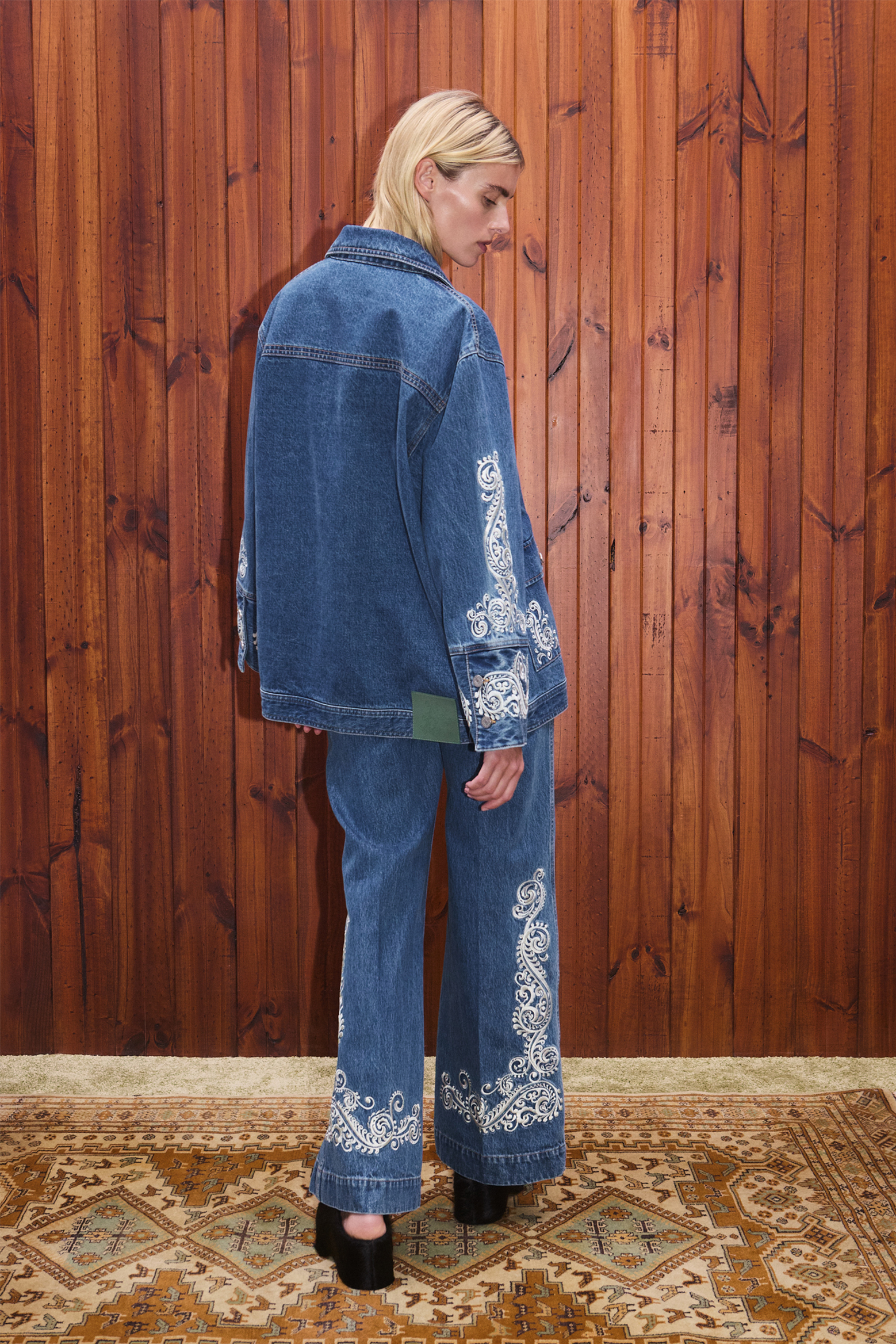 ALÉMAIS JACONES DENIM JACKET IN INDIGO | THE NEW TREND