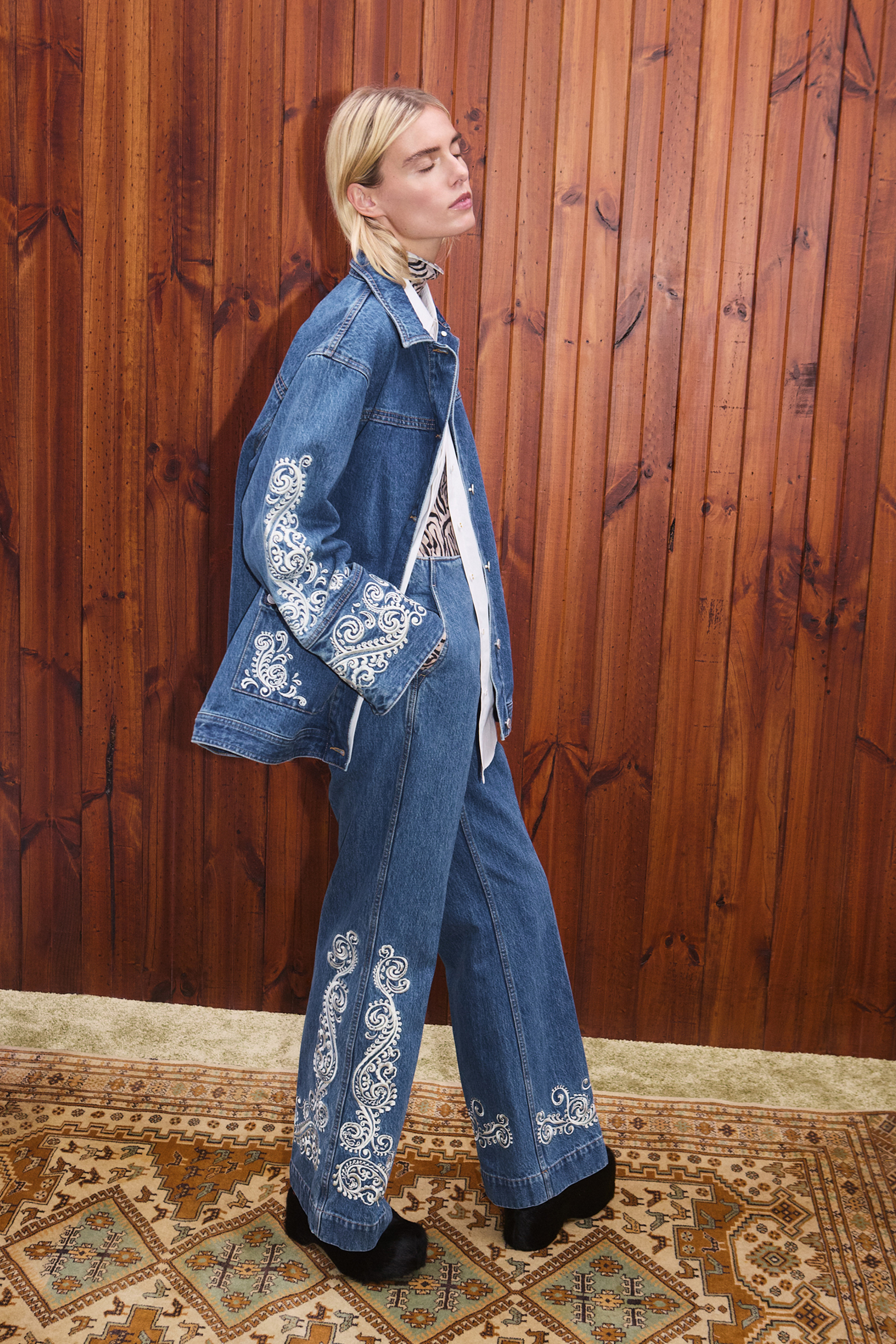 ALÉMAIS JACONES DENIM JACKET IN INDIGO | THE NEW TREND