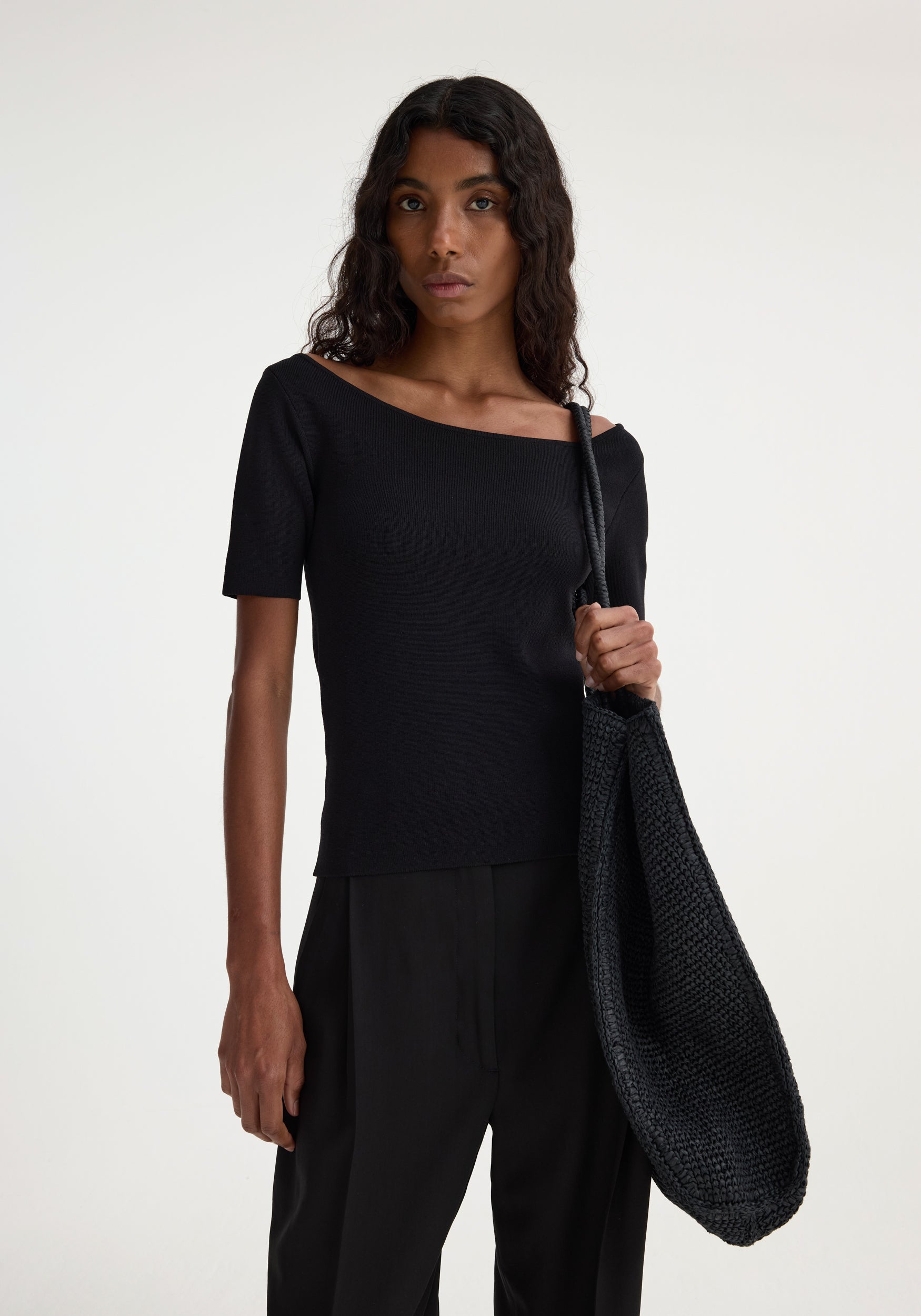 RÓHE BOAT NECK KNITTED TOP | THE NEW TREND
