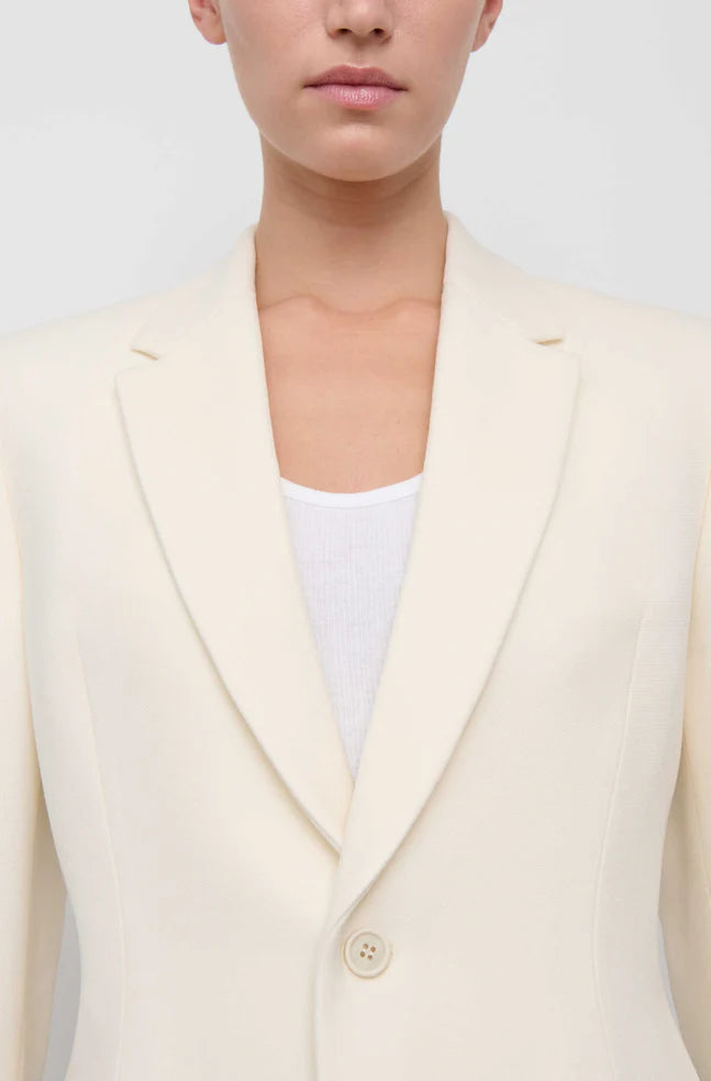 WARDROBE.NYC CONTOUR BLAZER | THE NEW TREND