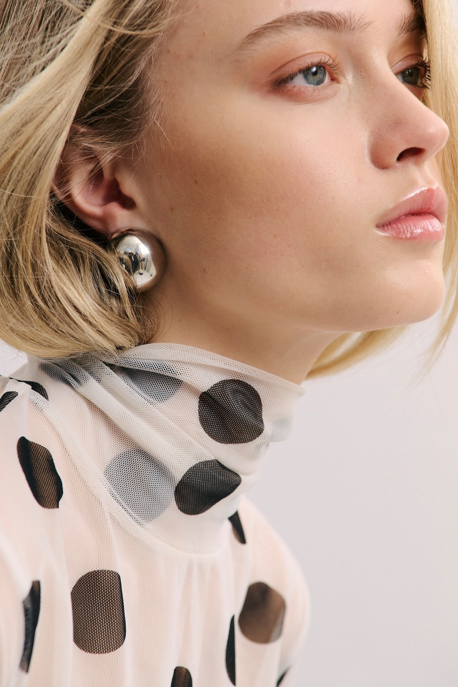 DOMED EARRING