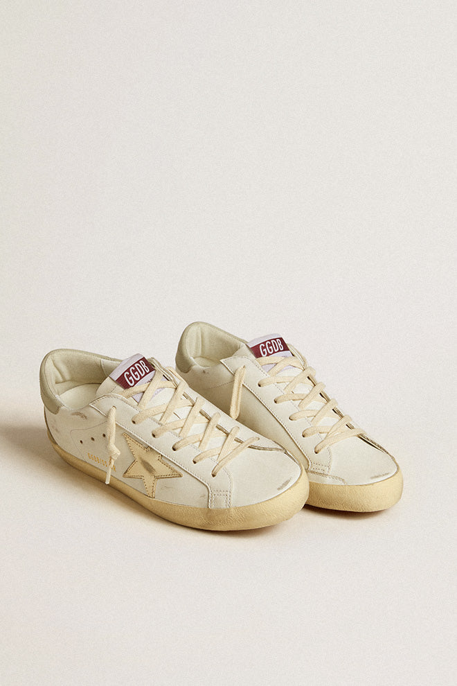 GOLDEN GOOSE SUPER STAR SNEAKERS | THE NEW TREND