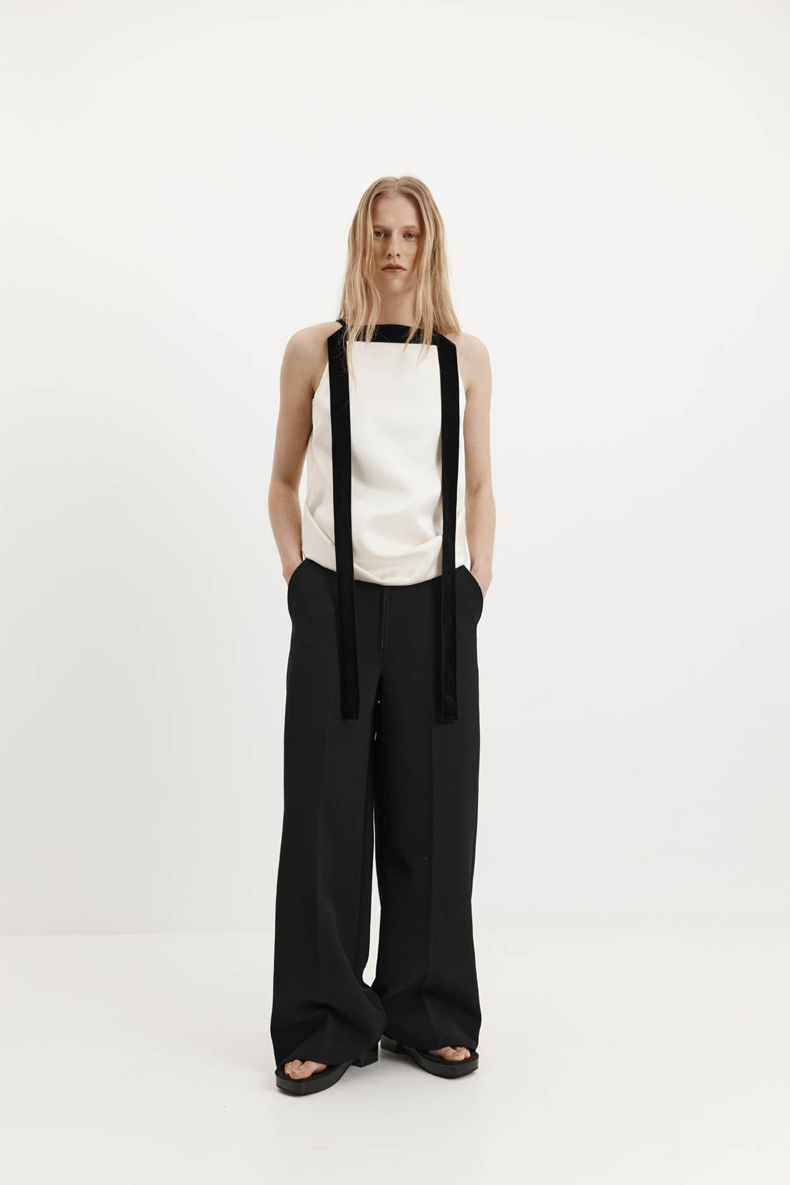HARRIS TAPPER HUBERT HALTER TOP | THE NEW TREND