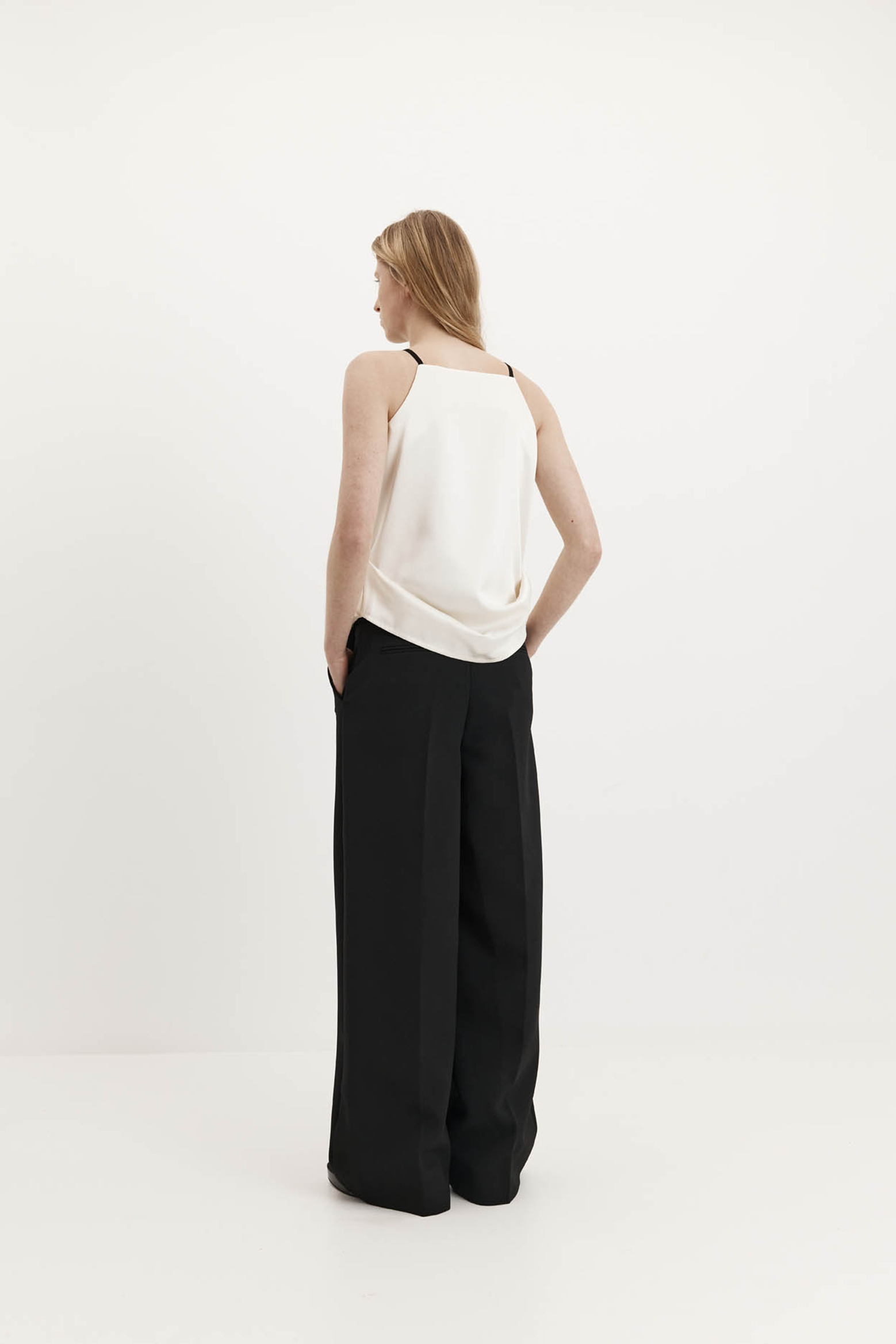 HARRIS TAPPER HUBERT HALTER TOP | THE NEW TREND