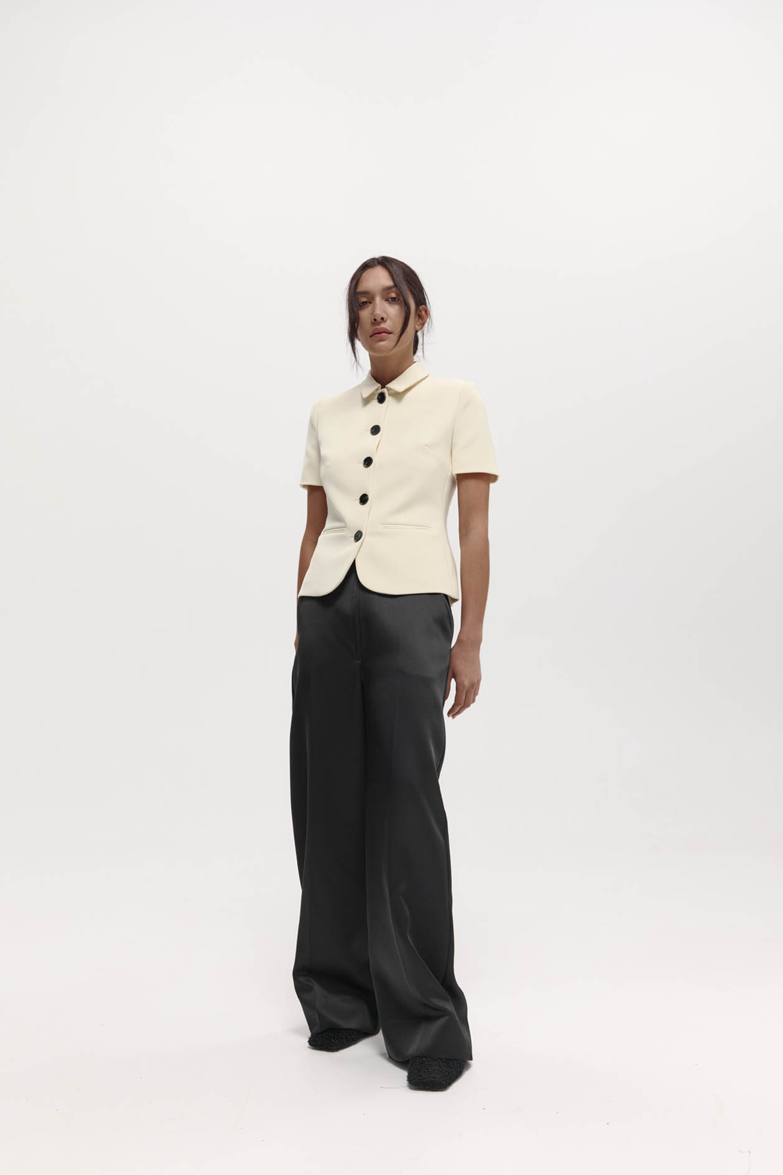 HARRIS TAPPER SHORT SLEEVE BARDOT BLAZER IN BONE | THE NEW TREND