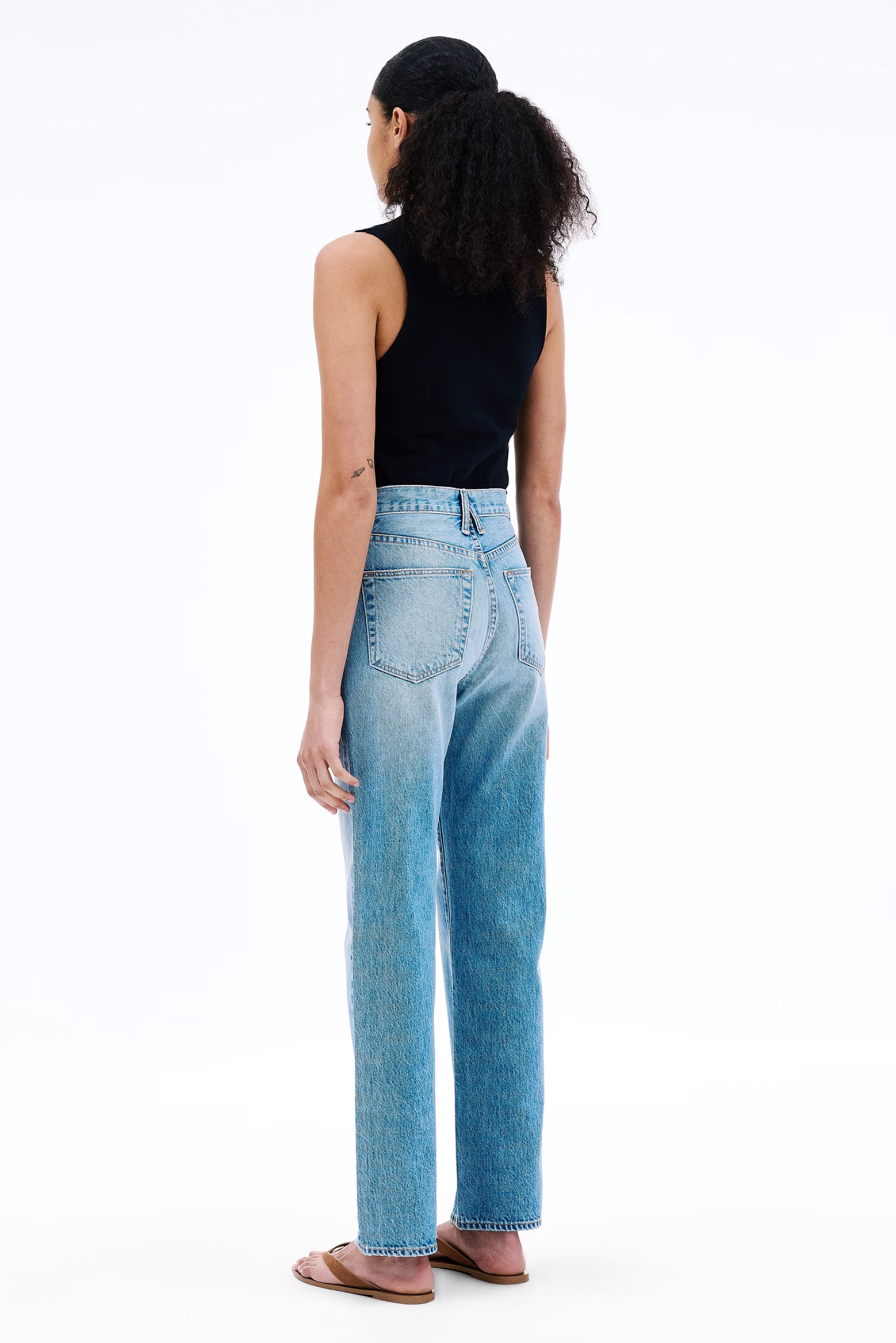 LONDON HIGH RISE STRAIGHT LEG JEAN
