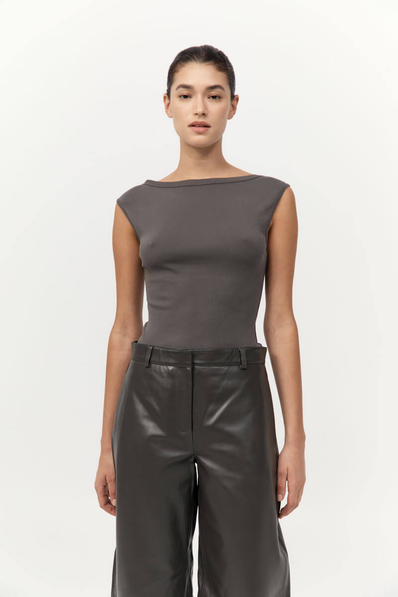 ST. AGNI LEATHER BALLOON PANTS IN KHAKI | THE NEW TREND