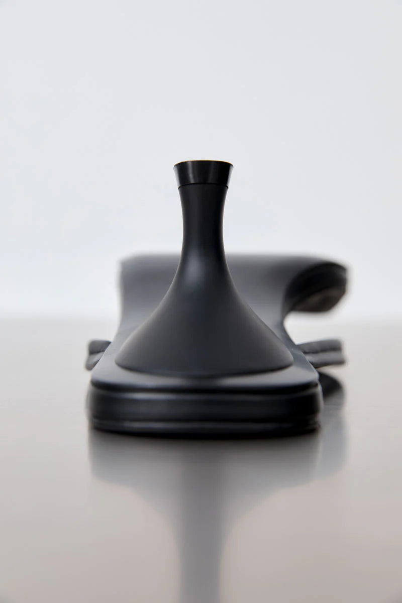 THONG DETAIL HEEL
