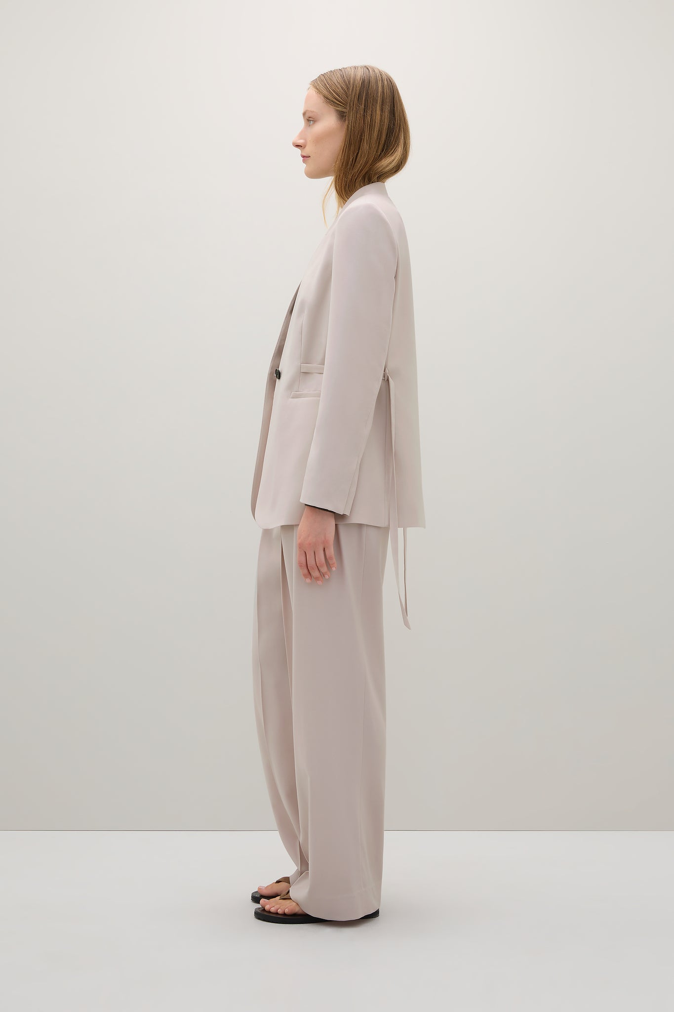 A.EMERY CLIFTON BLAZER IN OYSTER | THE NEW TREND