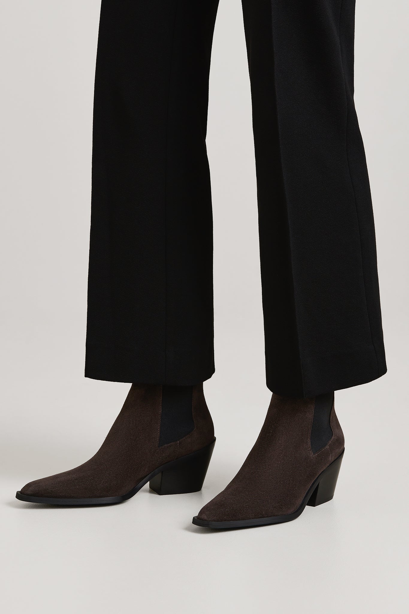 A.EMERY LEO BOOT IN MULCH SUEDE | THE NEW TREND