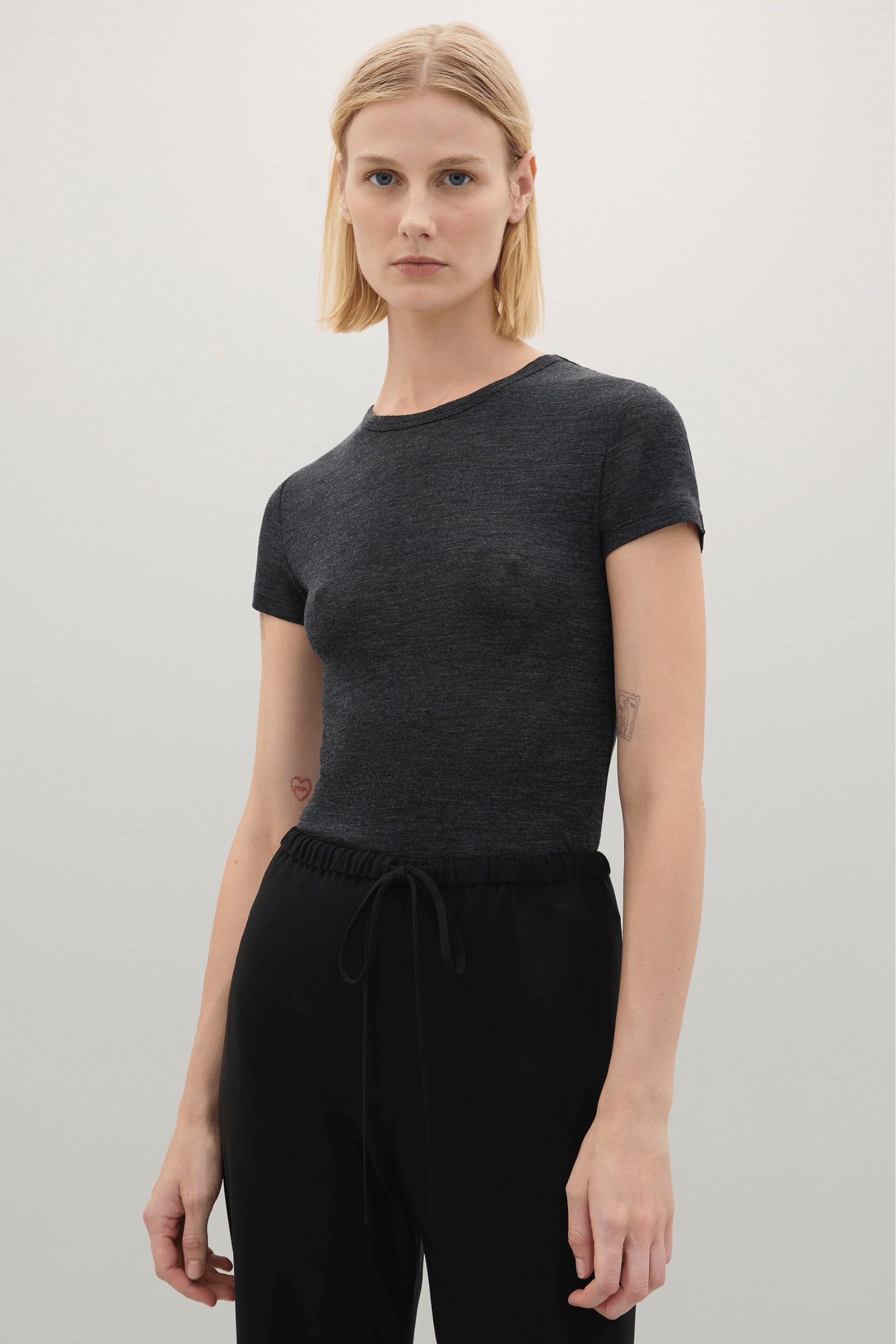 A.EMERY HENDRY TOP | THE NEW TREND