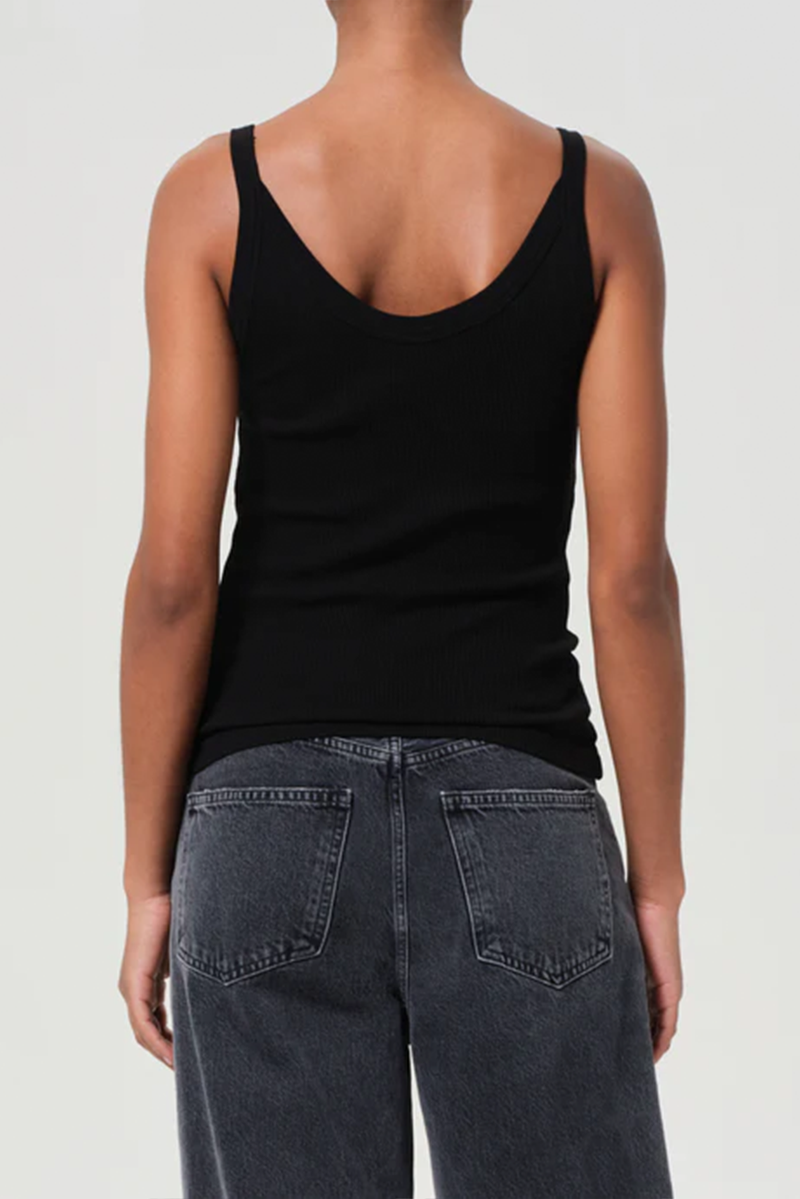 AGOLDE JORDAN TANK IN BLACK | THE NEW TREND