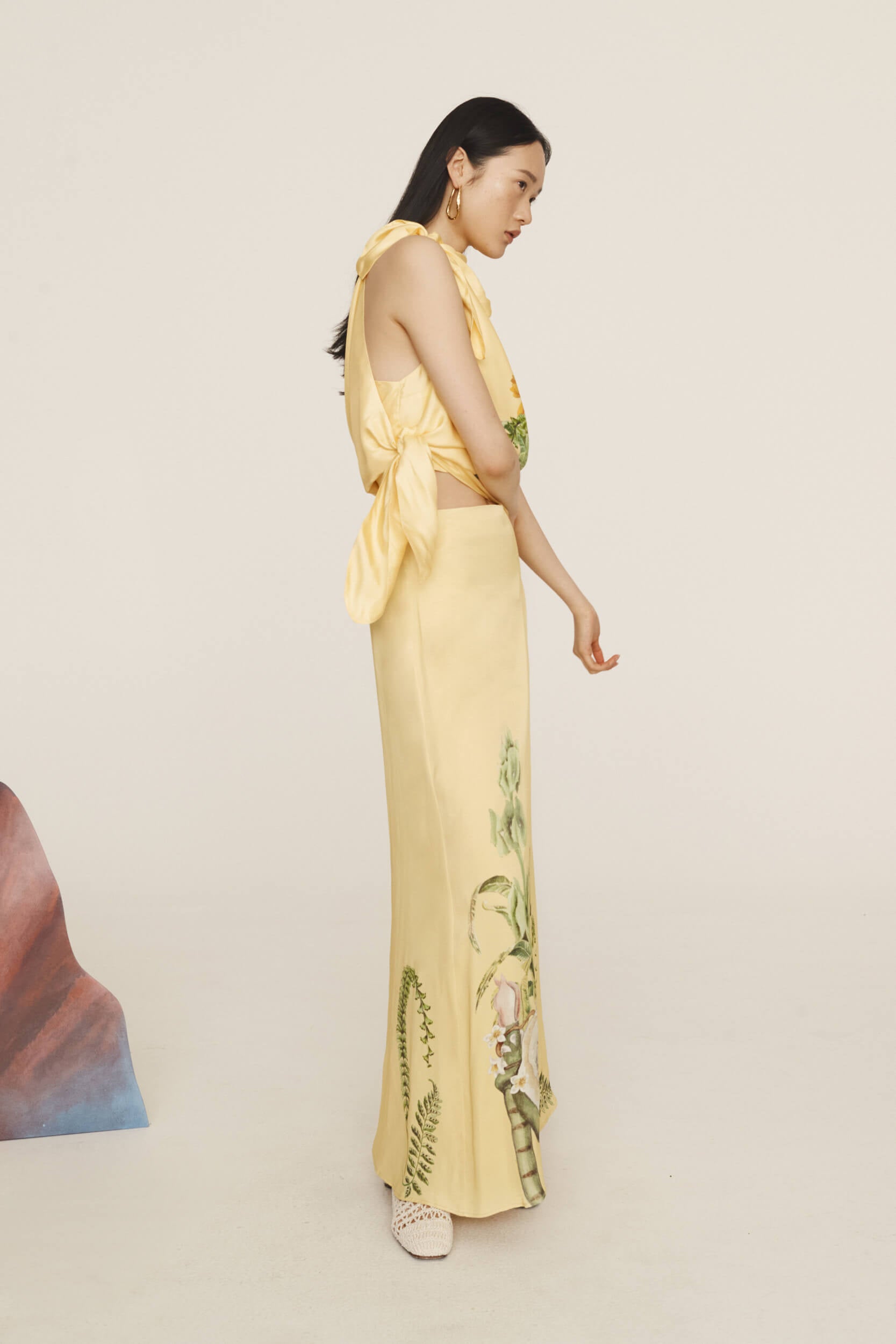 ALÉMAIS SOL SKIRT | THE NEW TREND