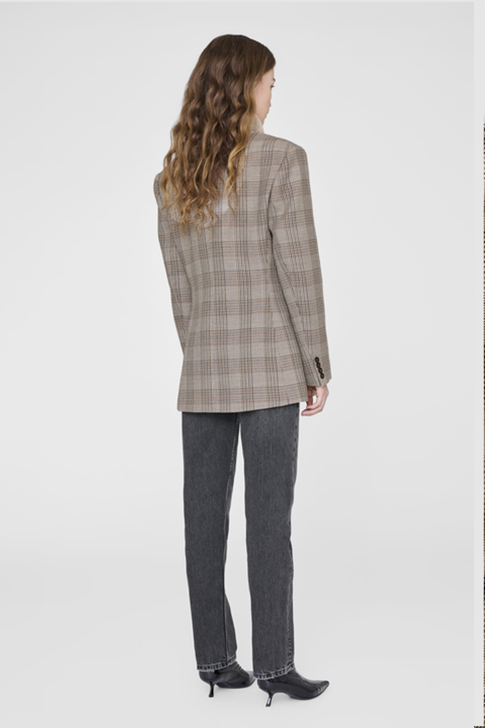 ARETHA BLAZER