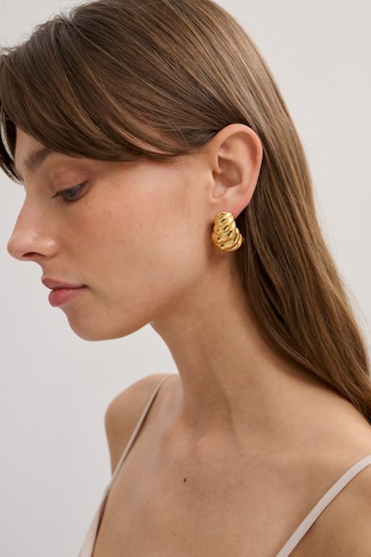 Anna Rossi Ascending Scallop Earring in Gold available at The New Trend Australia.