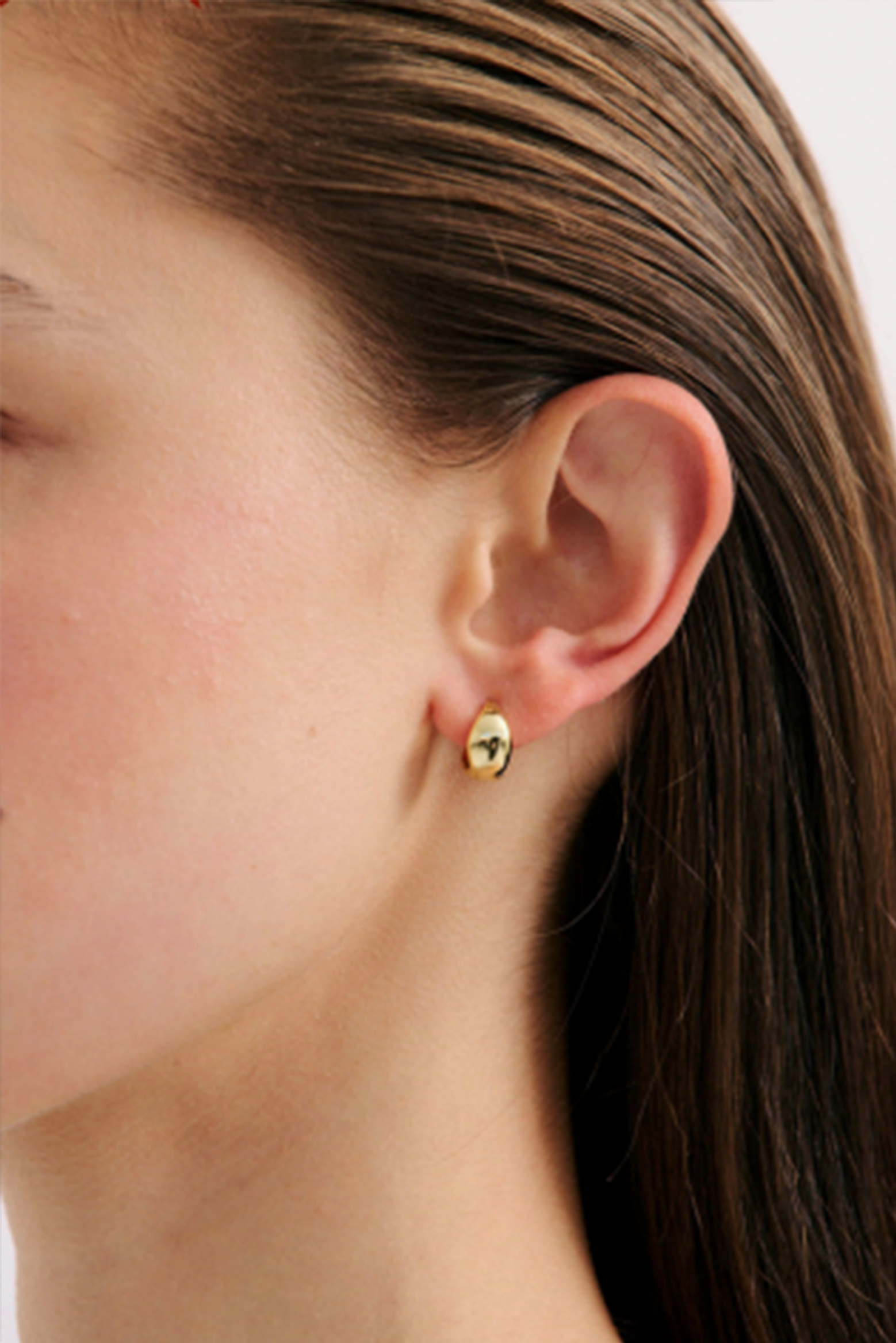 ANNA ROSSI DAE HUGGIE IN GOLD | THE NEW TREND 