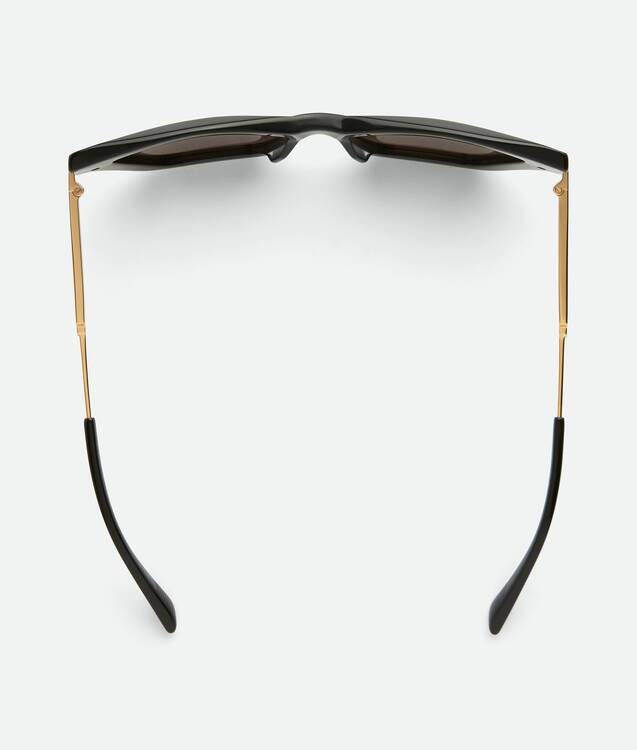 Fake bottega discount veneta sunglasses