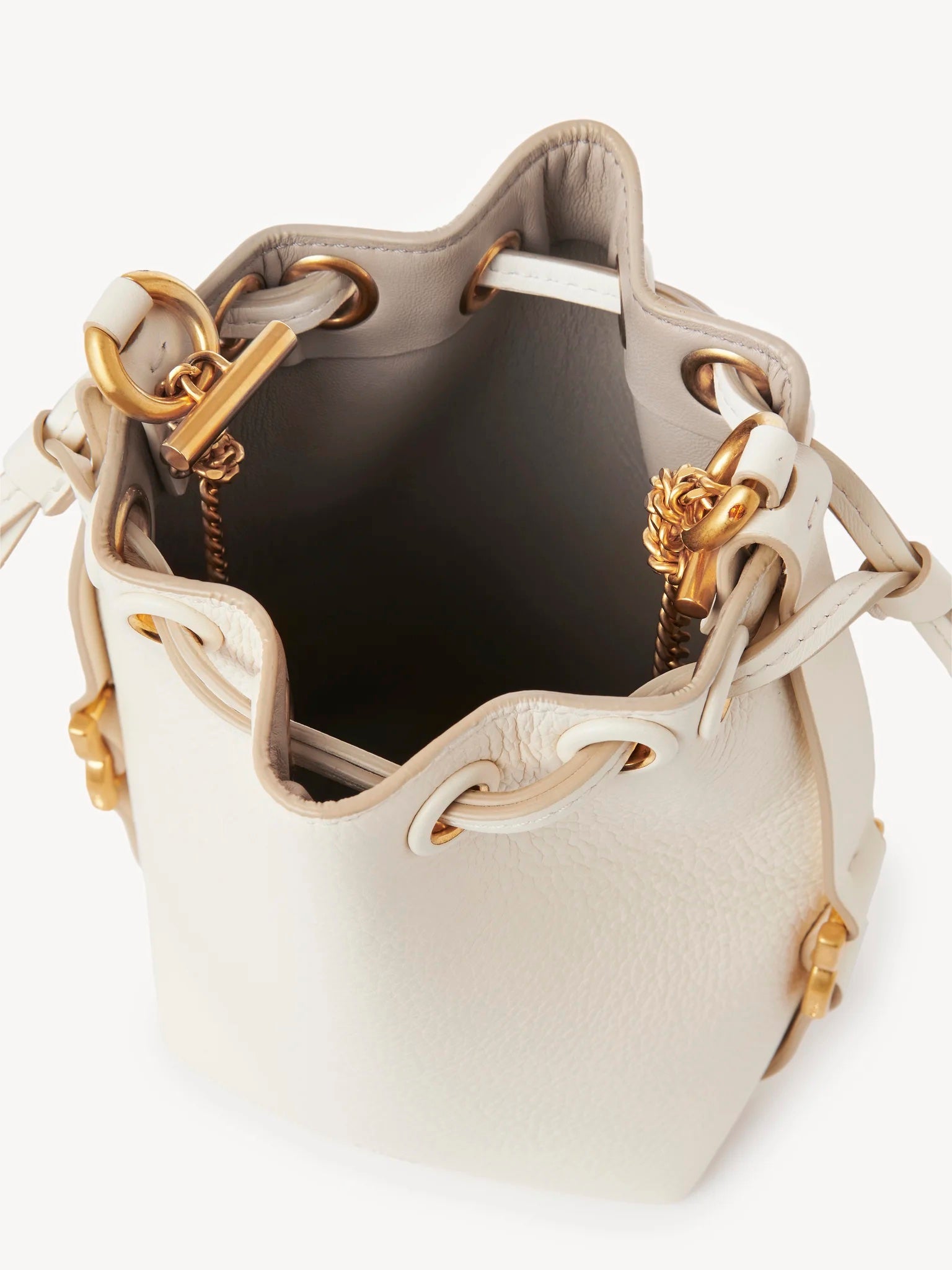 CHLOÉ Marcie Micro Bucket Bag in Misty Ivory | The New Trend