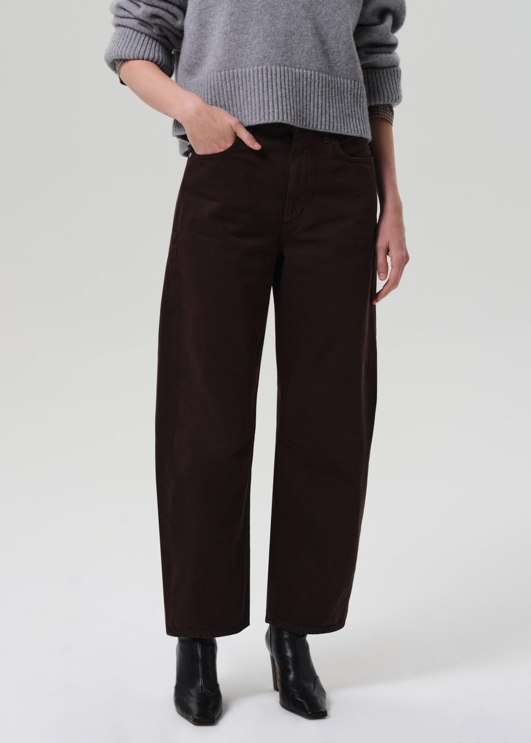 COH MIRO TWILL PANT IN CAROBN | THE NEW TREND
