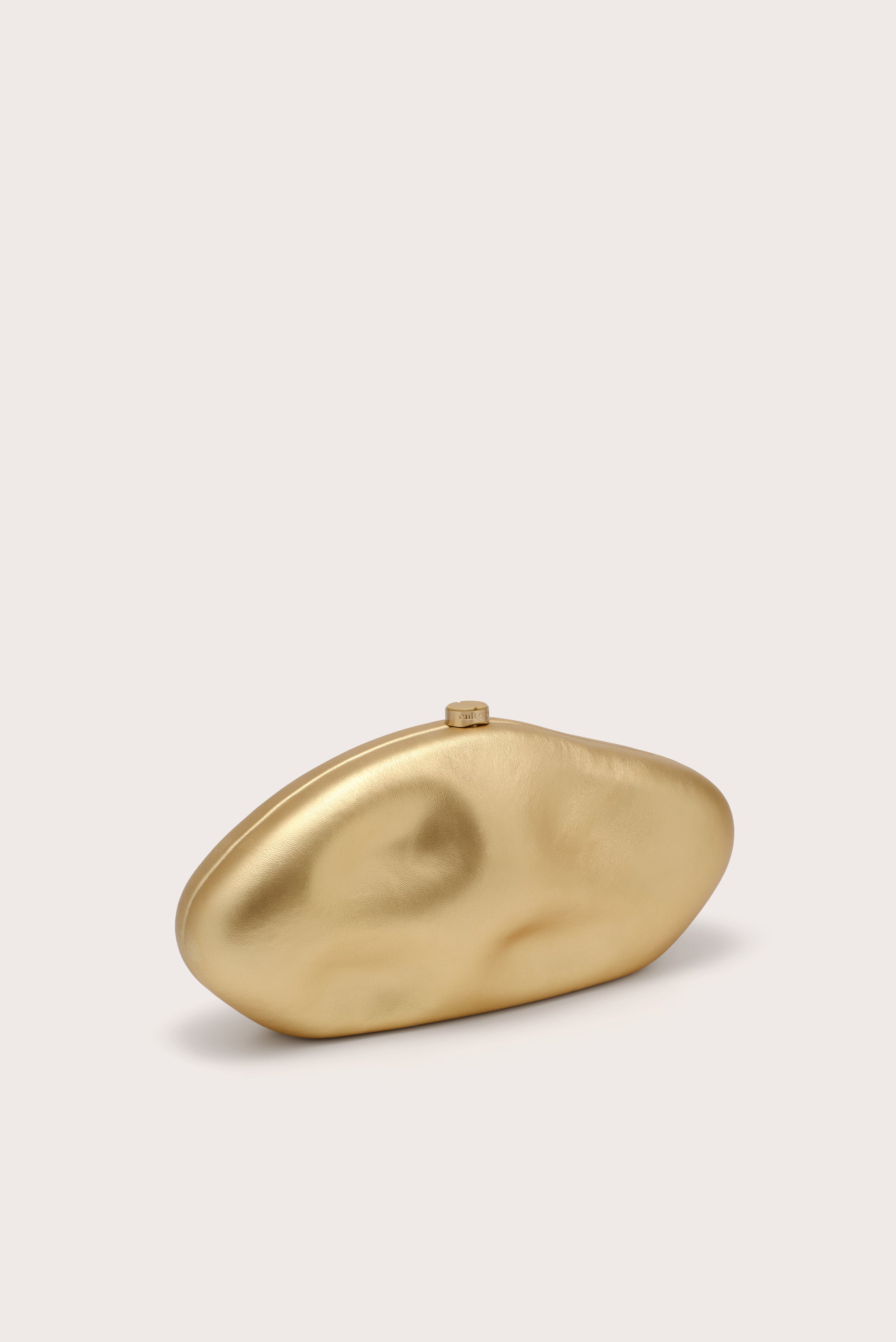 CULT GAIA THE CALDERA CLUTCH | THE NEW TREND