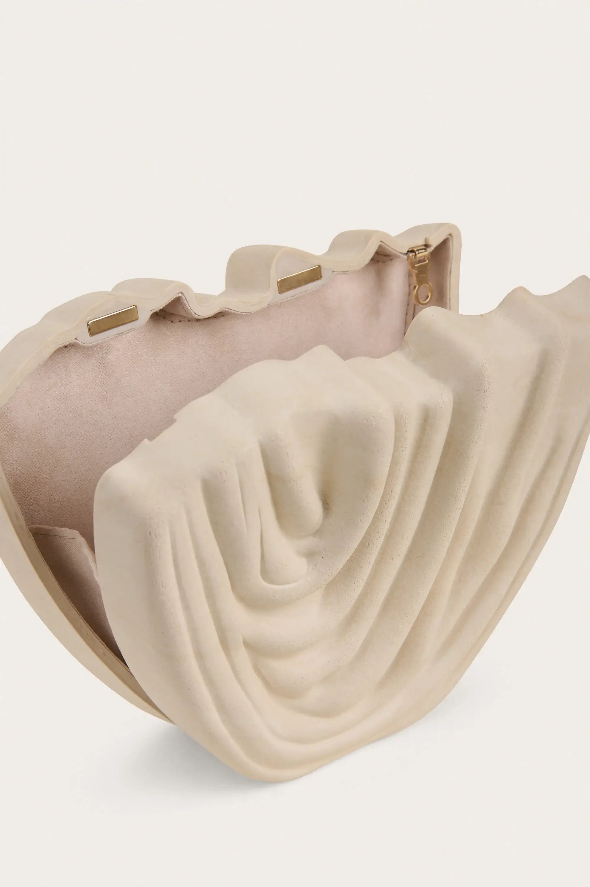CULT GAIA VENUS CLUTCH | THE NEW TREND