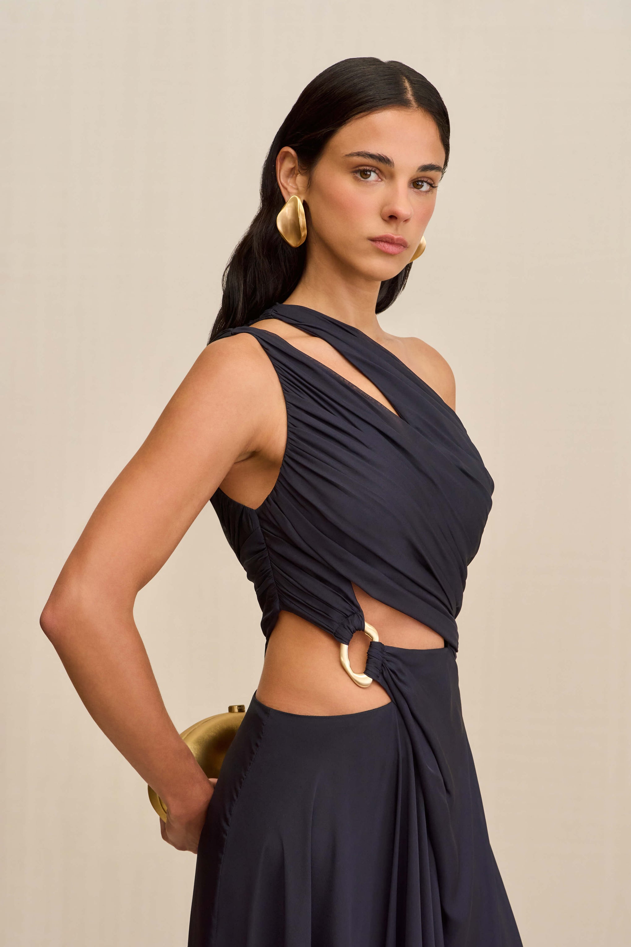 CULT GAIA ZAN GOWN IN NAVY | THE NEW TREND
