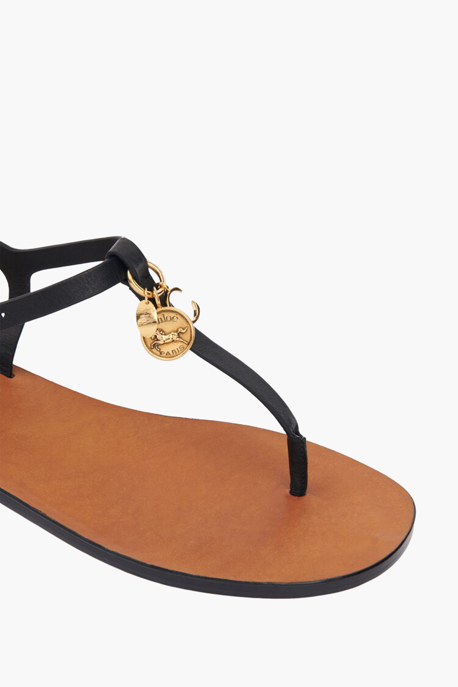 CHLOÉ CHARMS FLAT SANDAL IN BLACK | THE NEW TREND