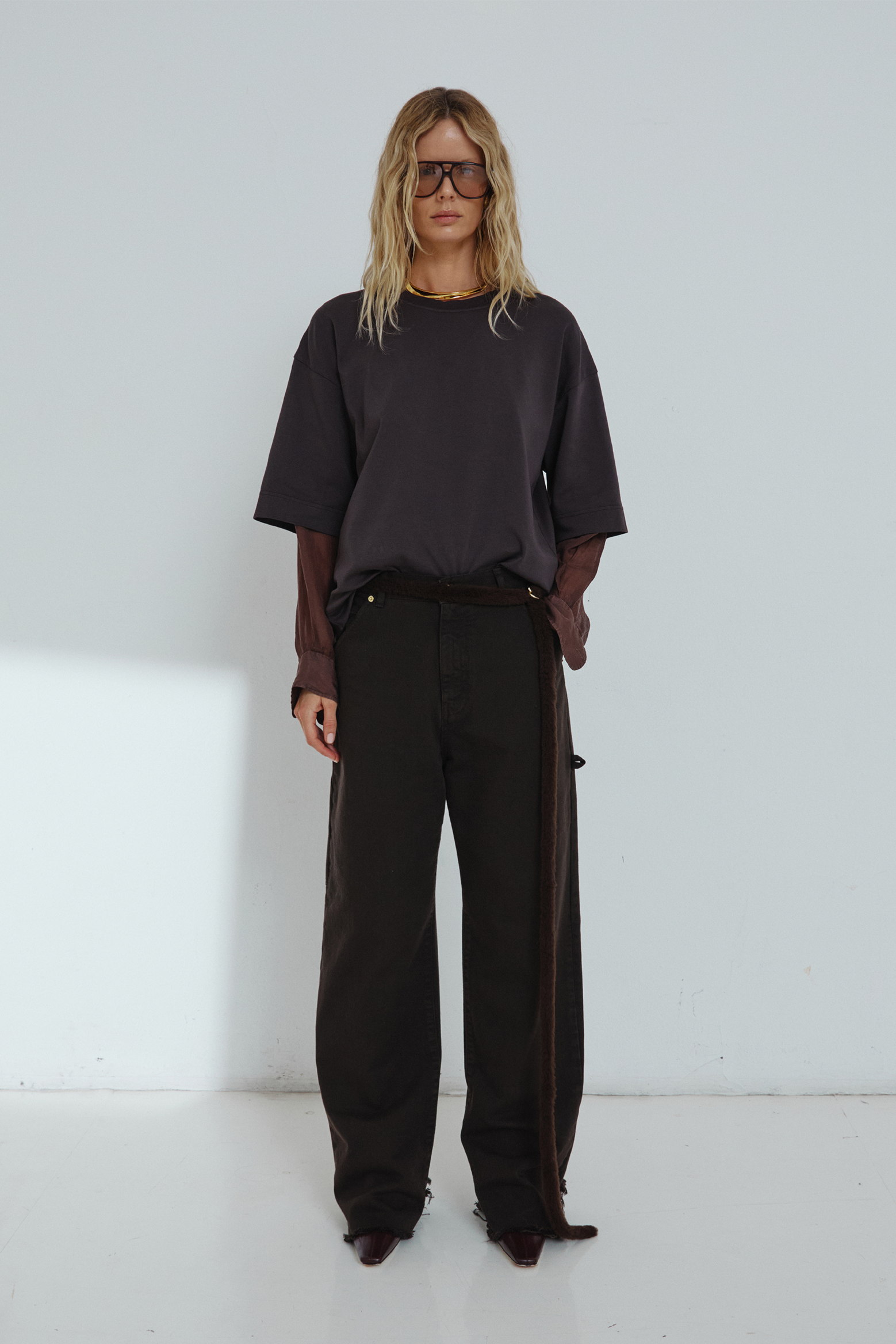 DARKPARK LISA - LOOSE FIT CARPENTER DENIM IN DARK BROWN | THE NEW TREND