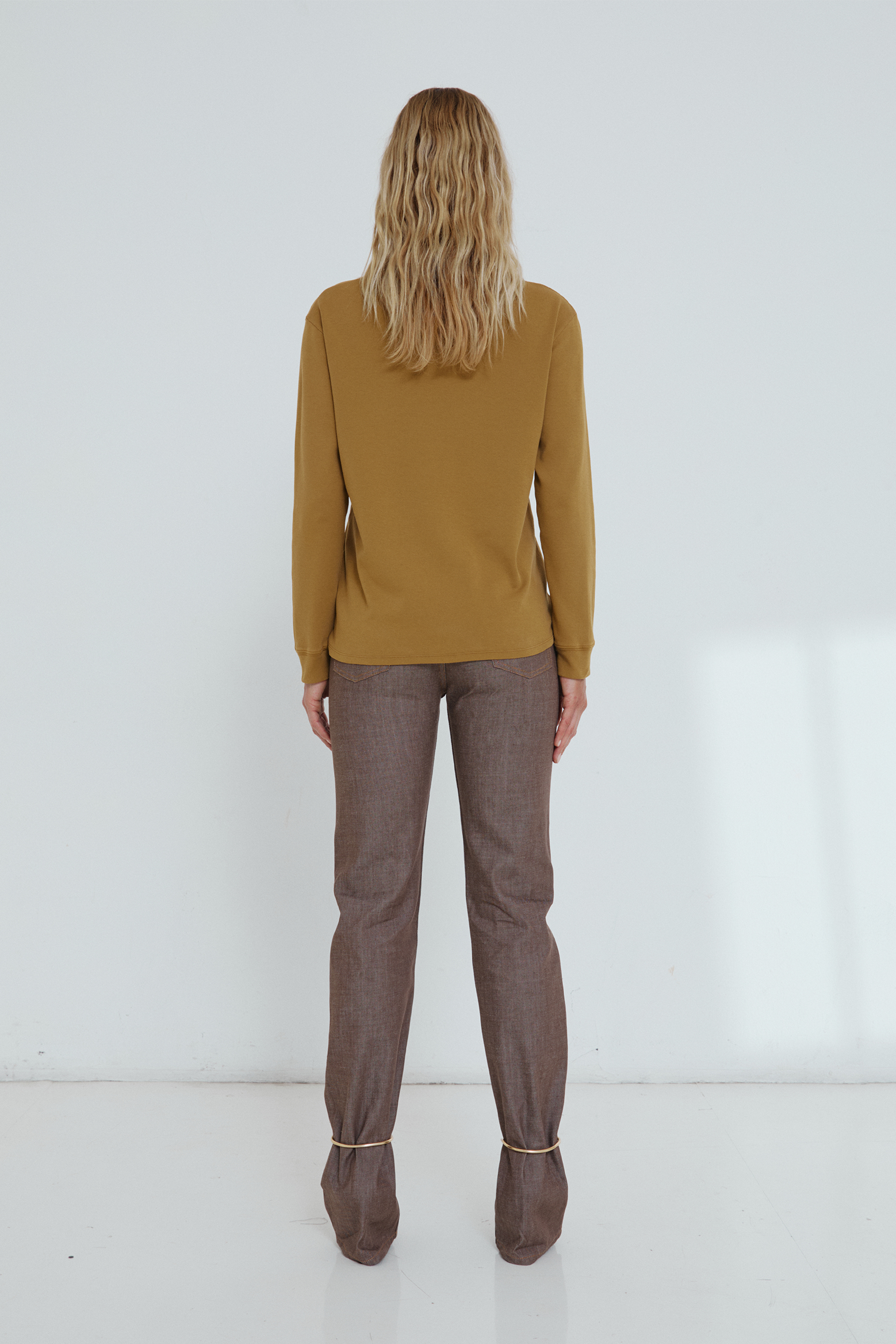 DARKPARK MARION - CUFF ADORNED STRAIGHT LEG FITTED DENIM IN CHOCOLATE | THE NEW TREND
