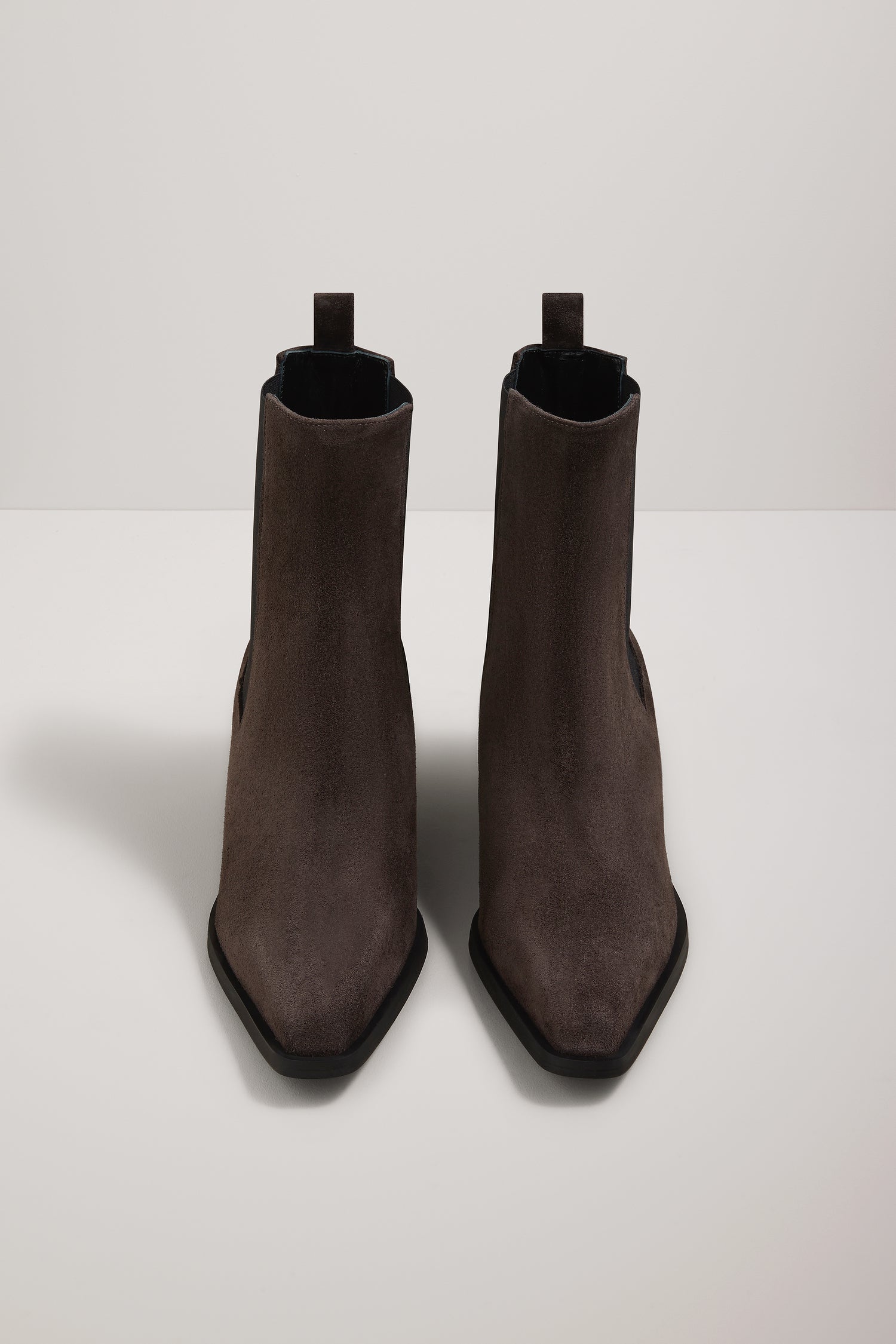 A.EMERY LEO BOOT IN MULCH SUEDE | THE NEW TREND