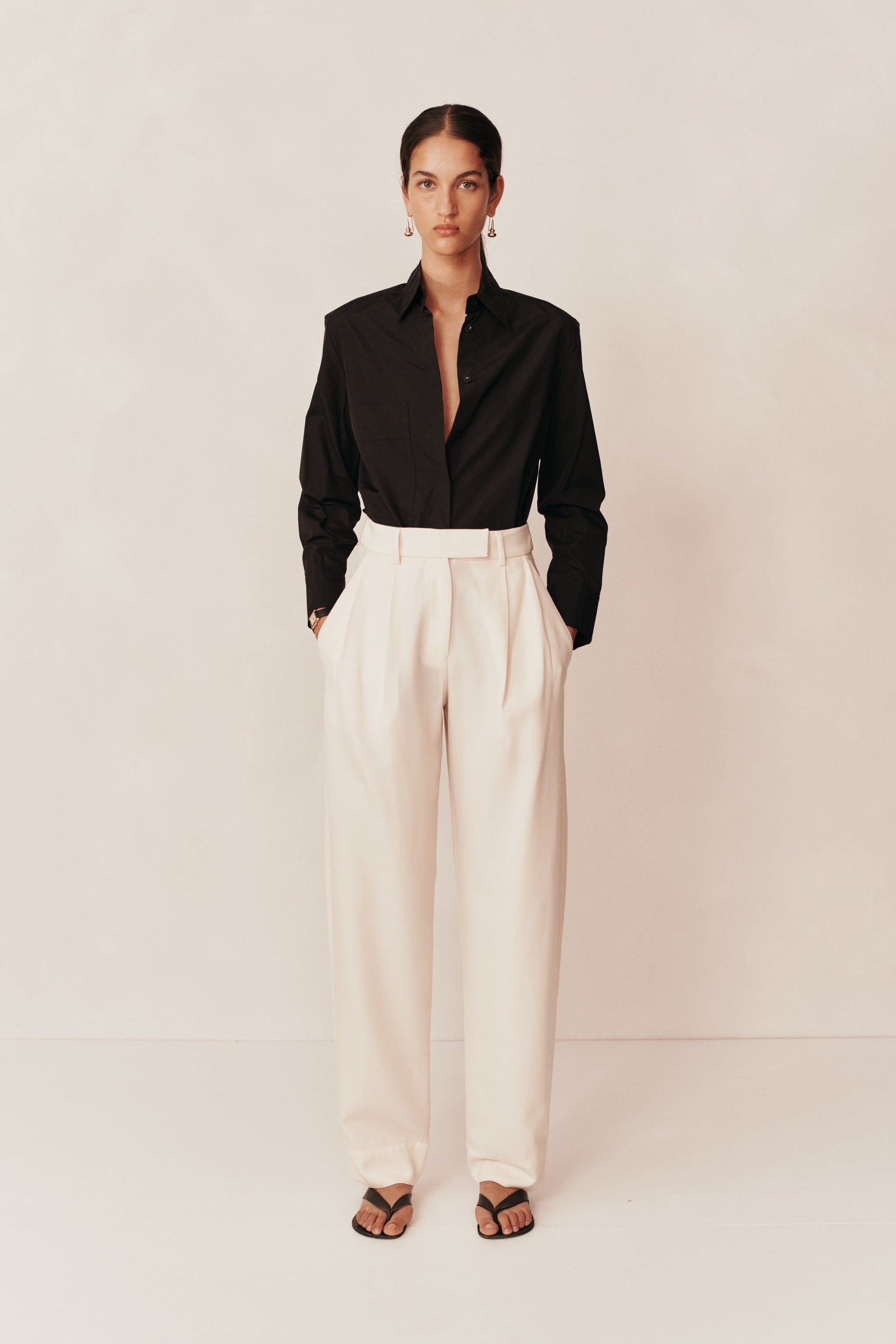 Esse Classico Waist Tailored Trouser in Crema available at TNT The New Trend.