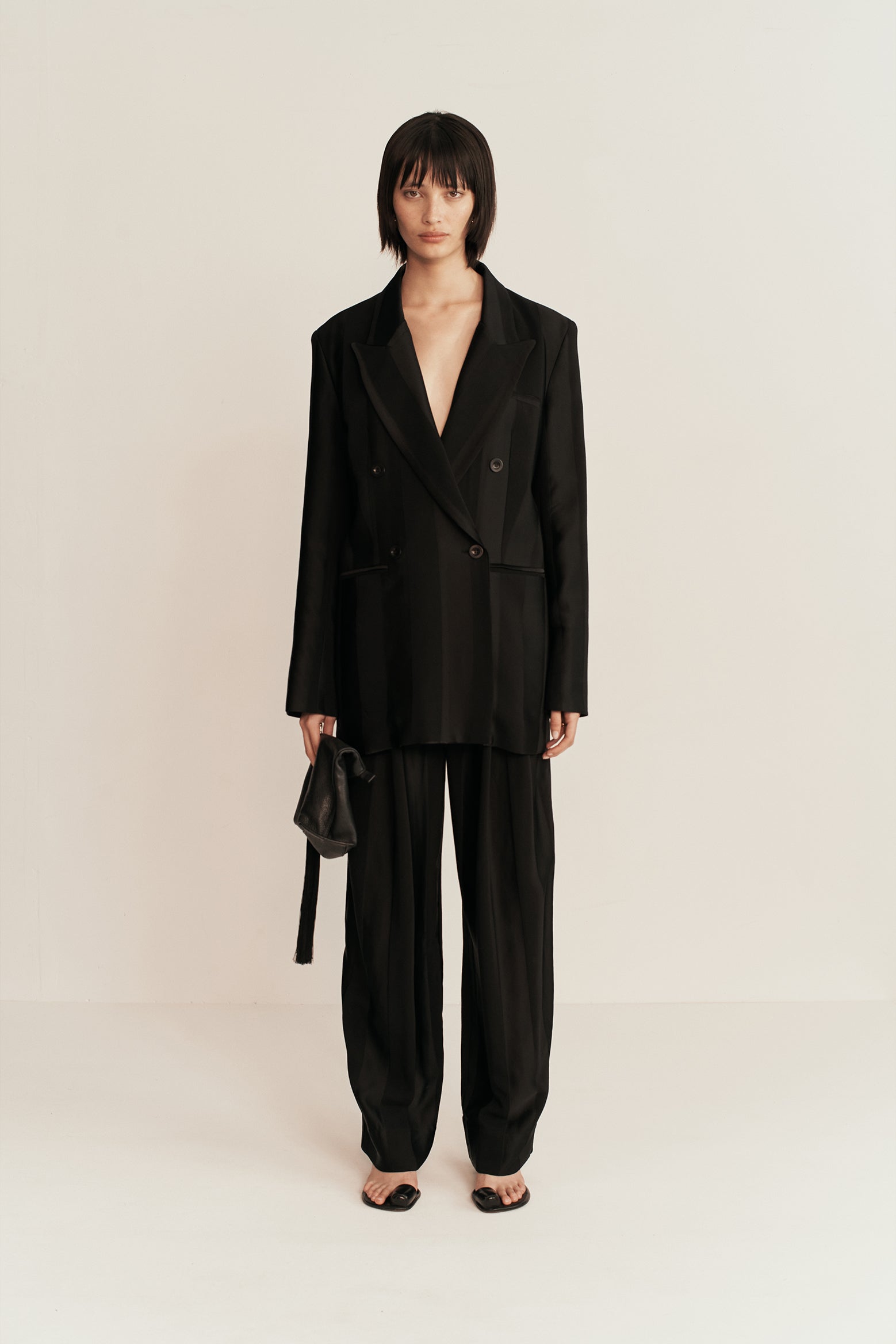 Esse Modus Blazer in Black available at The New Trend Australia.