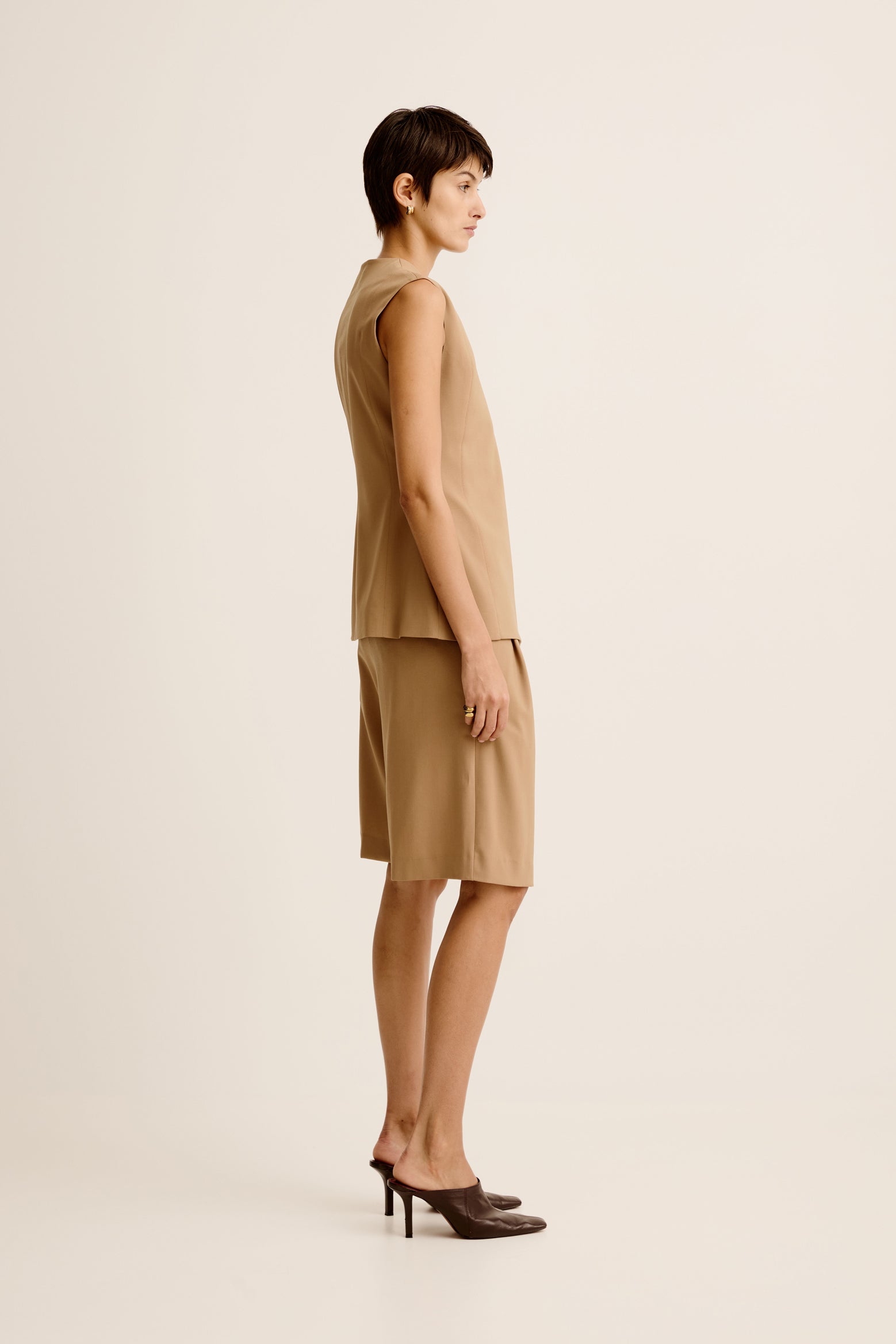 The Esse Nova Tailored Shorts in Camel available at The New Trend Australia