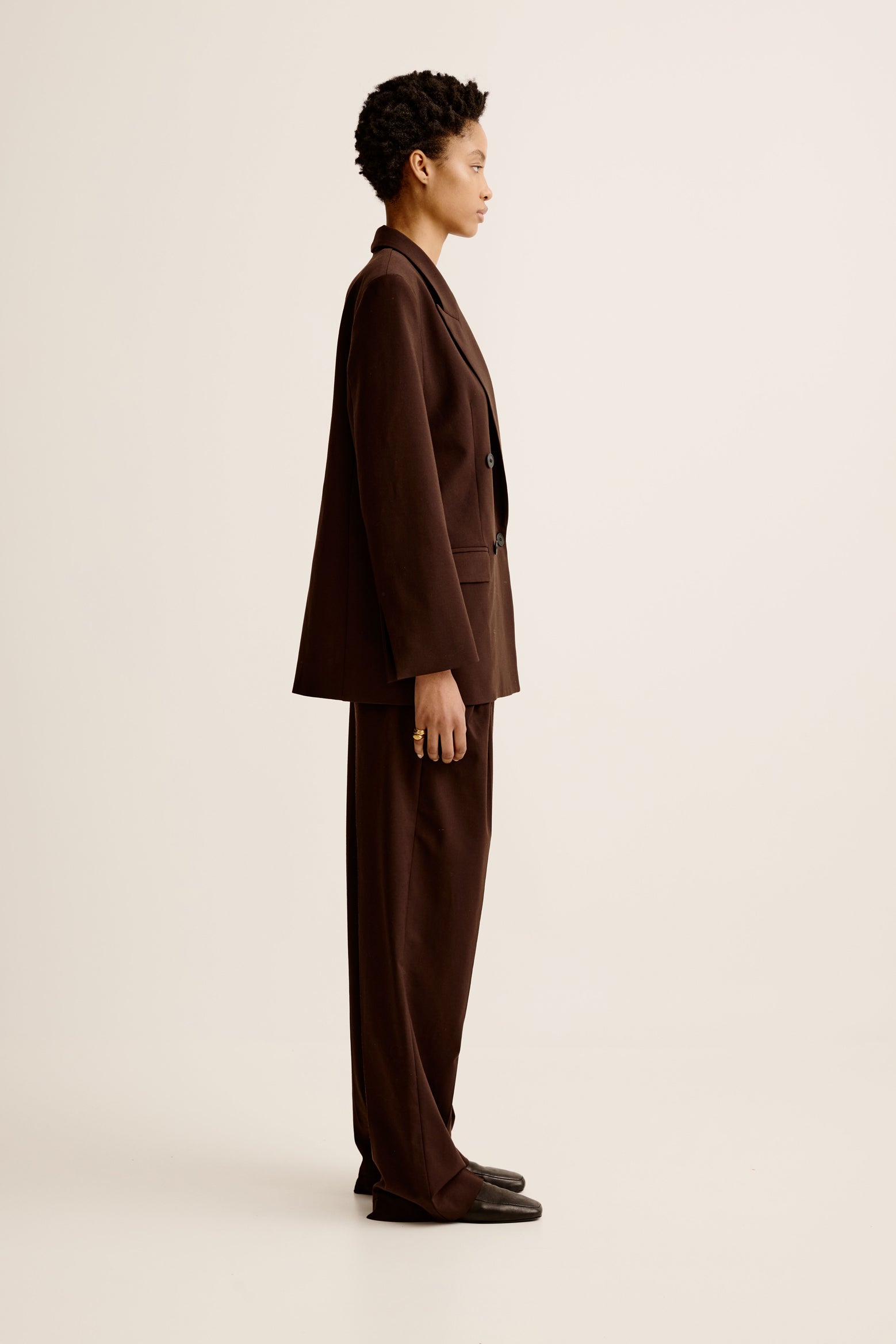 The Esse Onus Blazer in Espresso available at The New Trend Australia