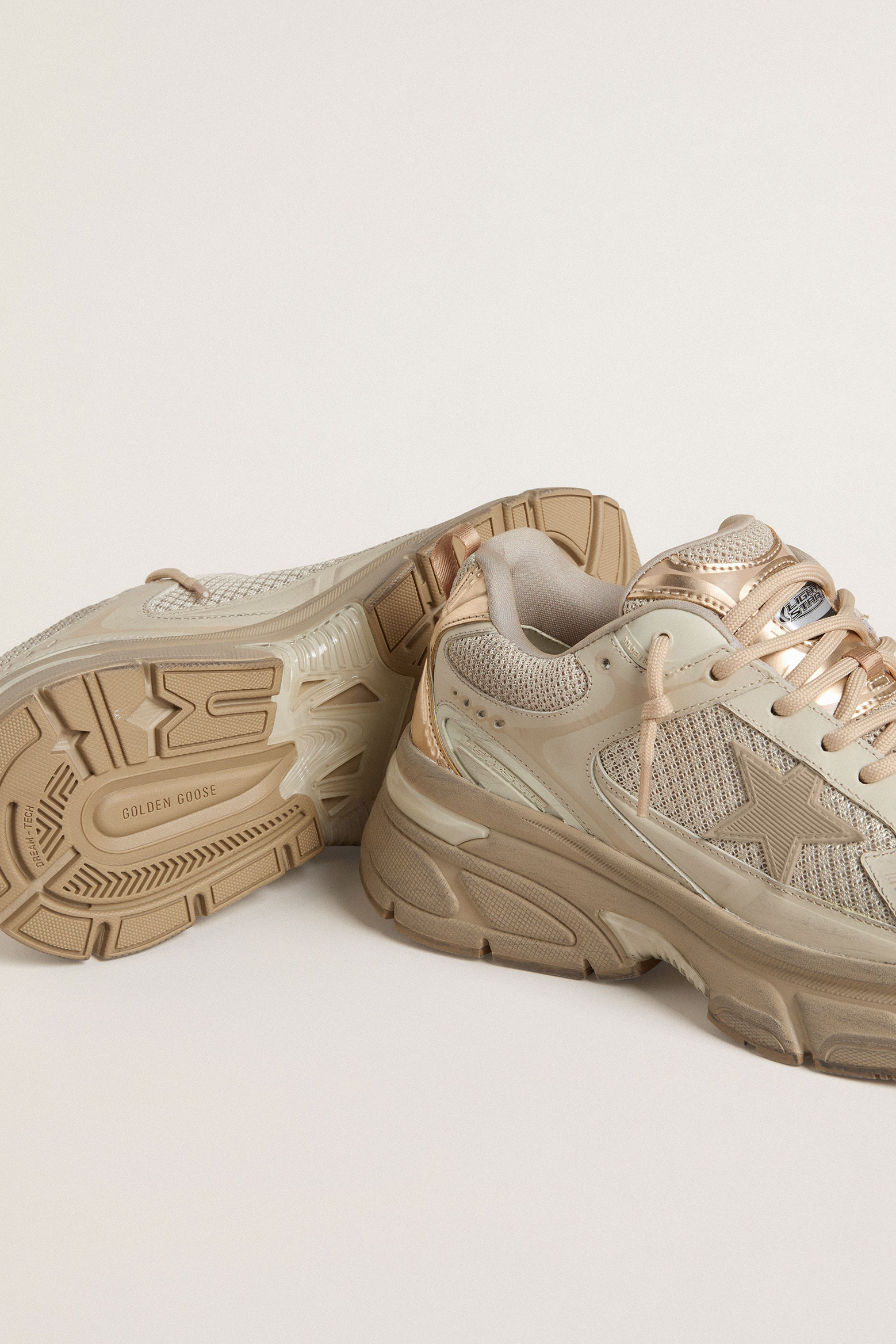 GOLDEN GOOSE LIGHTSTAR SNEAKER IN DOVE GRAY | THE NEW TREND