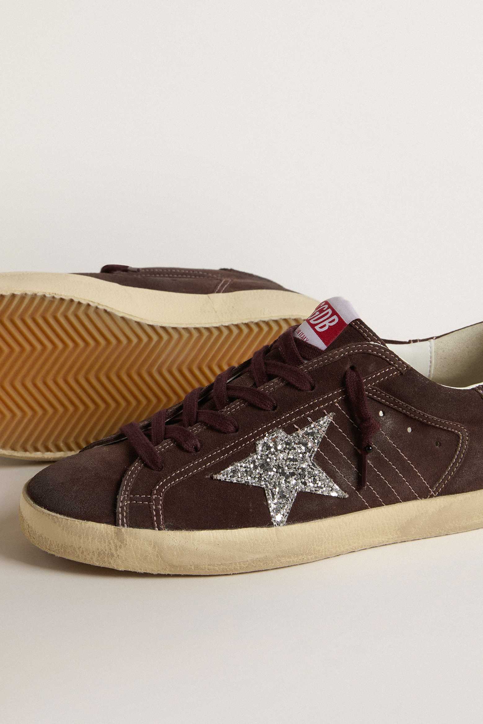 GOLDEN GOOSE SUPER-STAR SNEAKER | THE NEW TREND