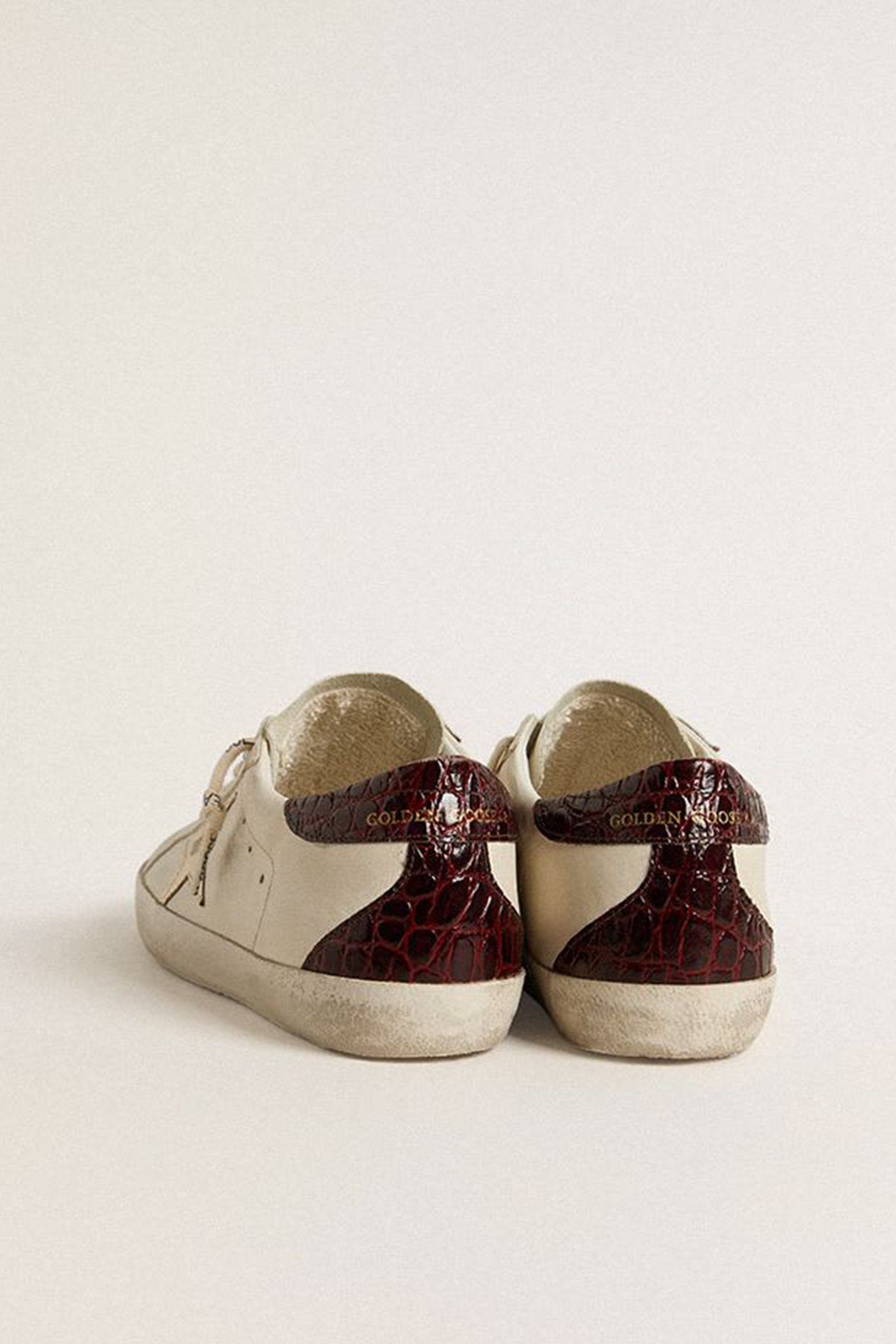GOLDEN GOOSE SUPER-STAR SNEAKER | THE NEW TREND