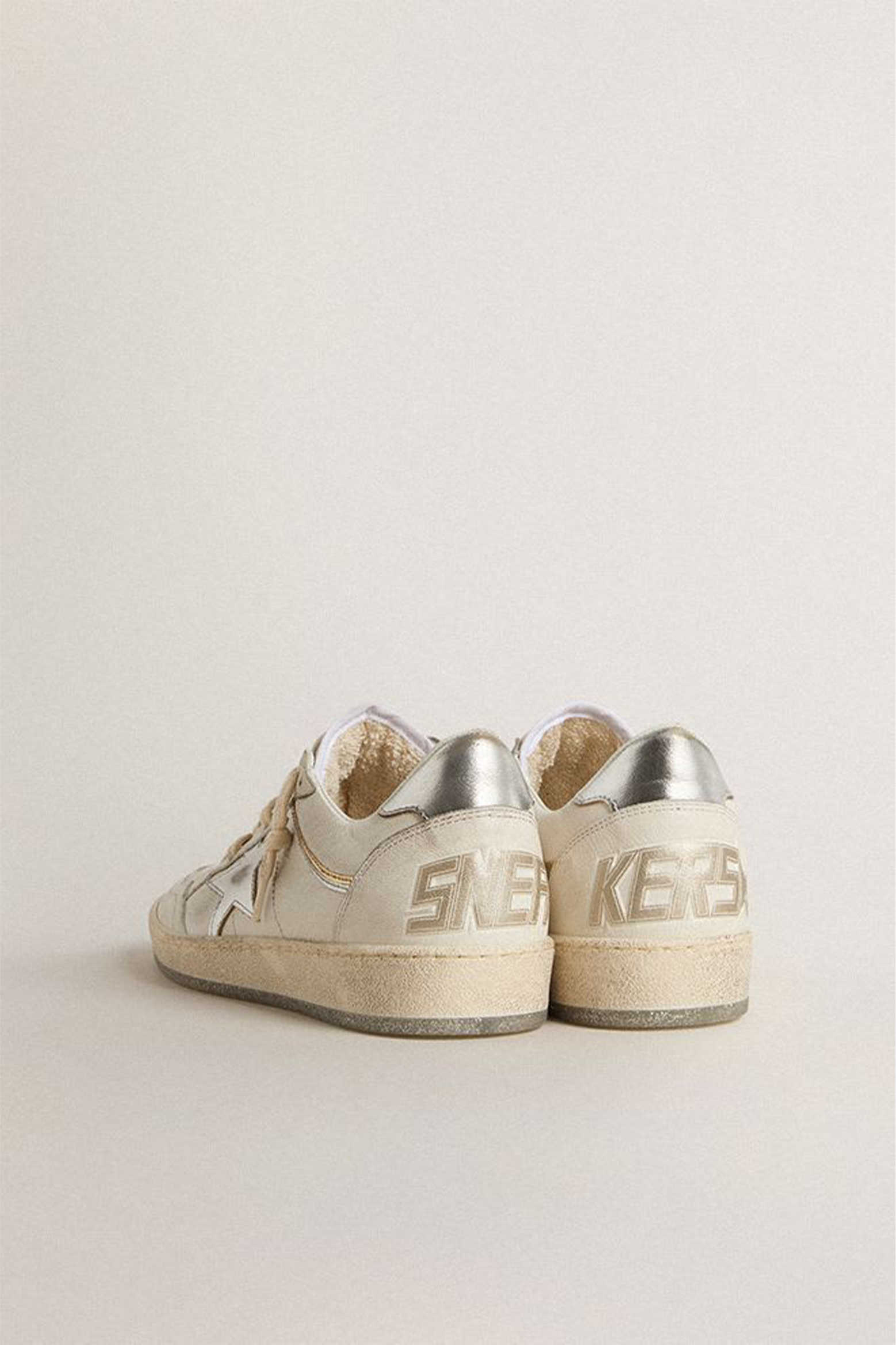 GOLDEN GOOSE BALLSTAR SNEAKER | THE NEW TREND