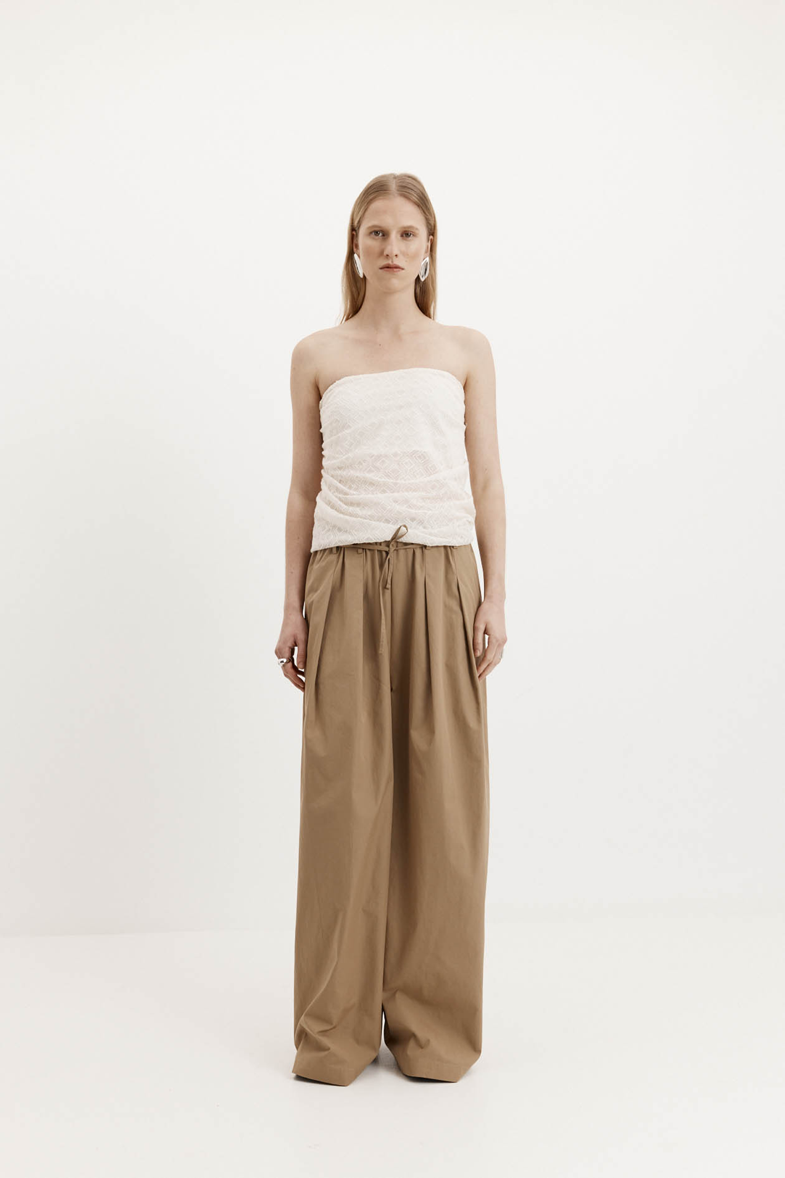 HARRIS TAPPER GIO TROUSER IN BROWN | THE NEW TREND