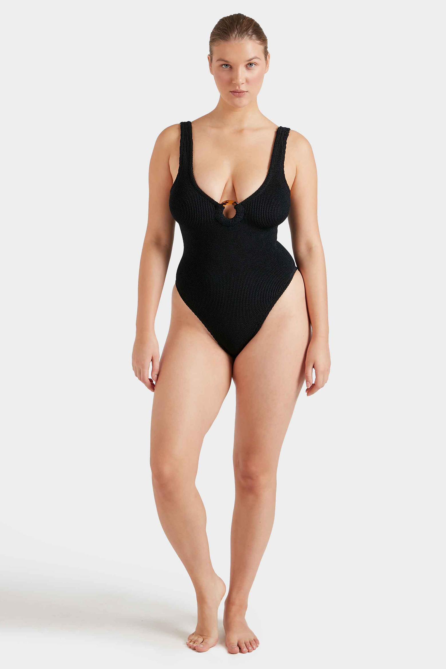 HUNZA G CELINE SWIM IN BLACK | THE NEW TREND