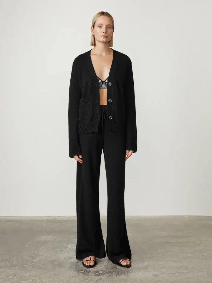 Lisa Yang | Danni Cashmere Cardigan in Black | The New Trend
