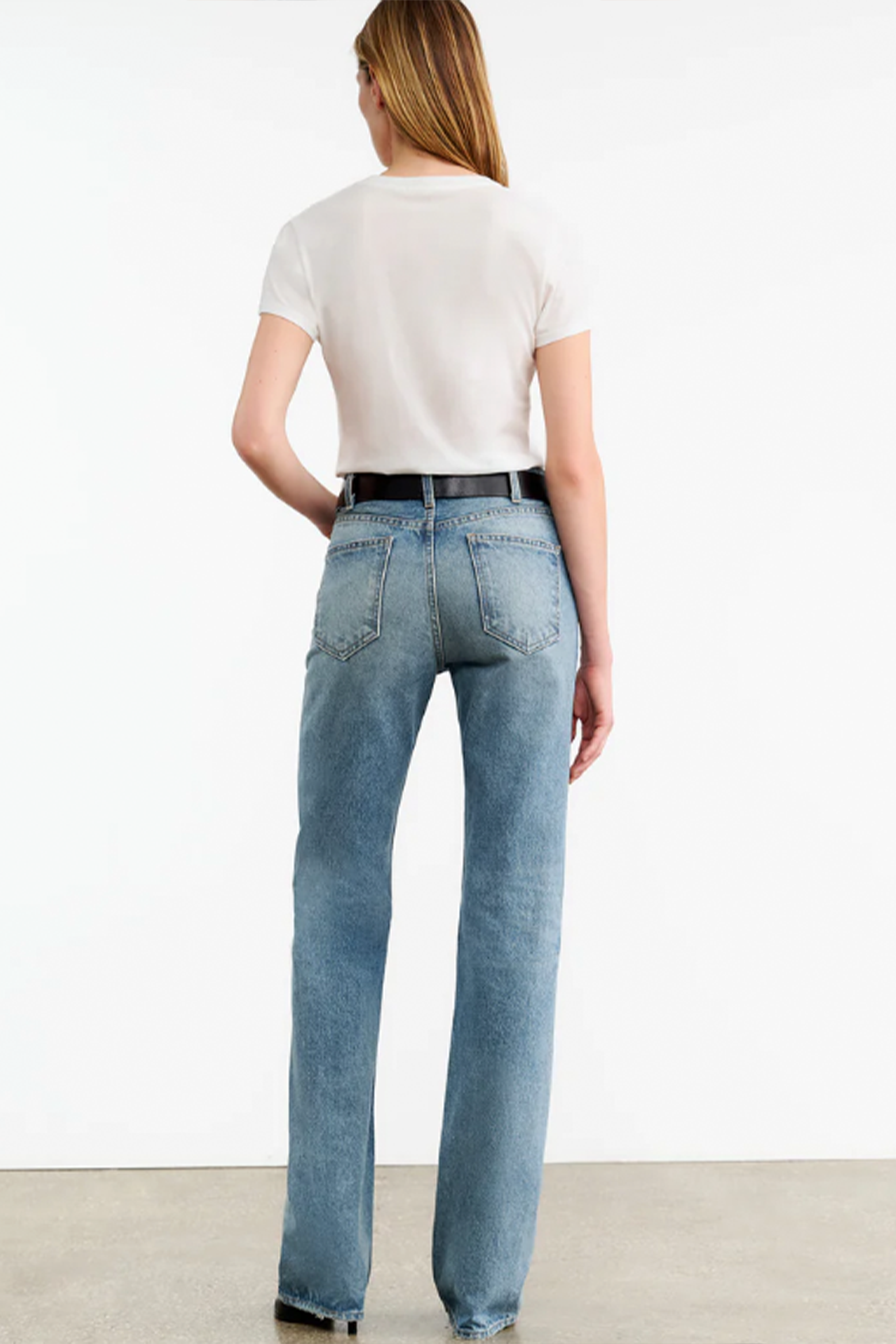 NILI LOTAN JOAN JEAN IN SUMMER WASH | THE NEW TREND