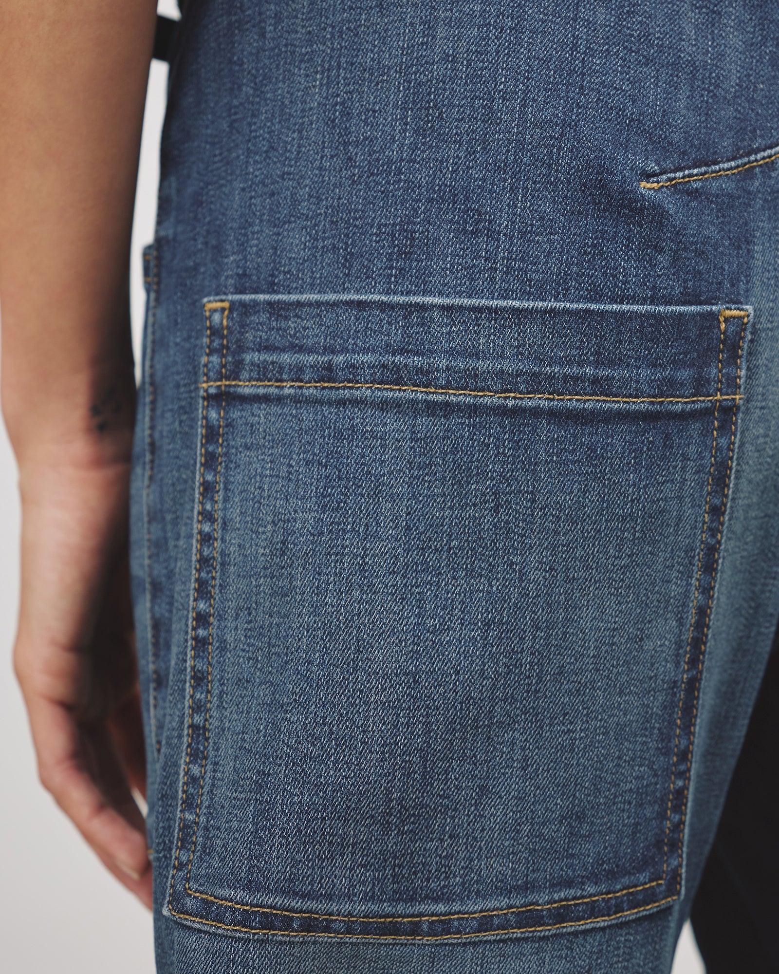 The Nili Lotan Shon Jean in Classic Wash available at The New Trend Australia