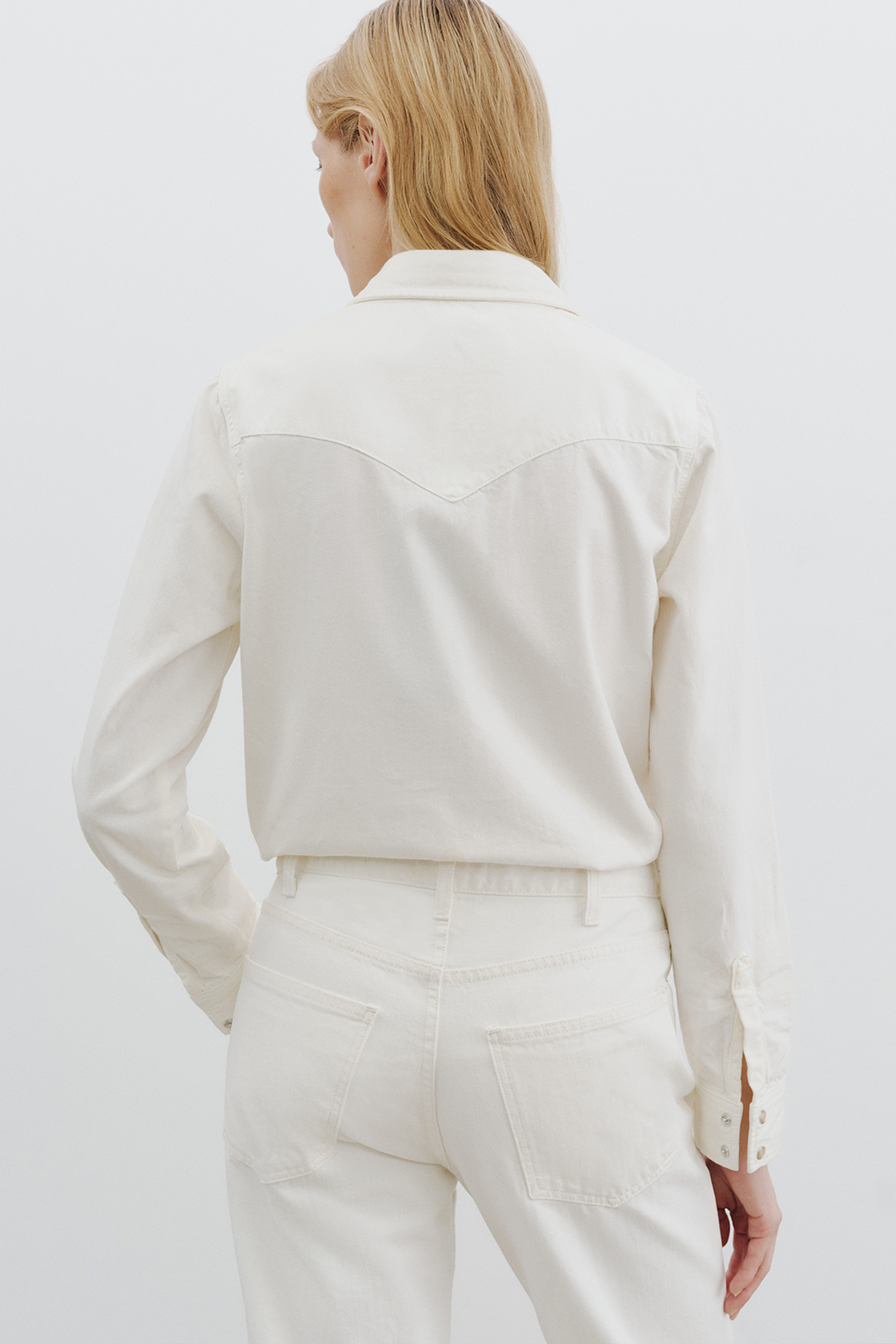 NILI LOTAN TRAVIS SHIRT IN CREAM | THE NEW TREND