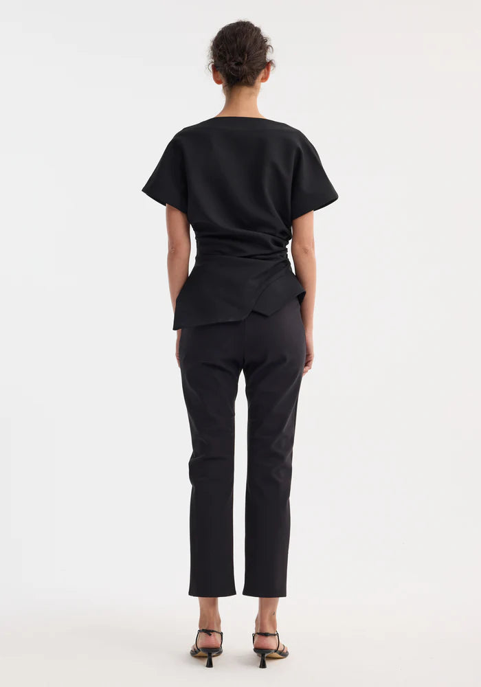 DRAPED LAPEL TOP