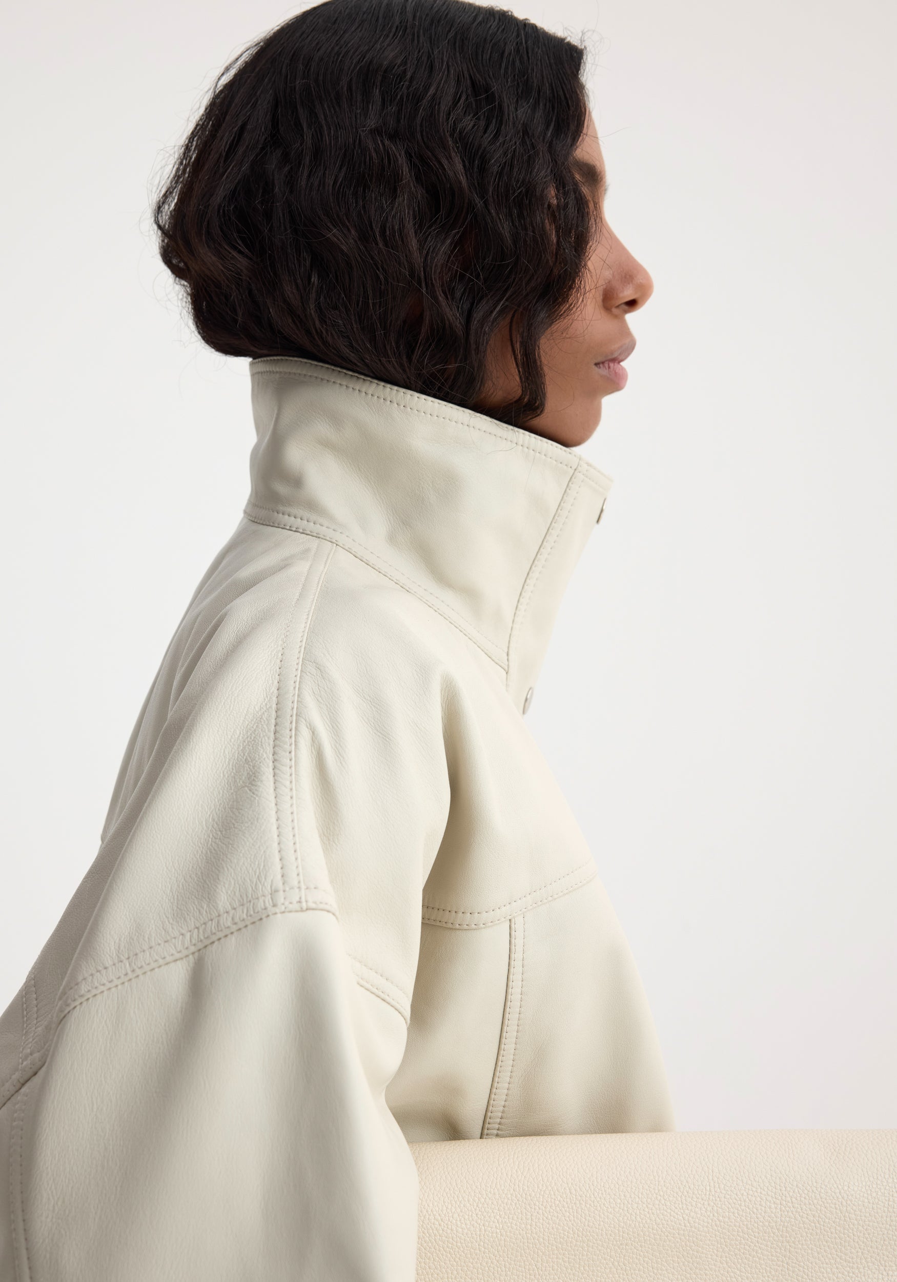 RÓHE LEATHER BOMBER JACKET | THE NEW TREND